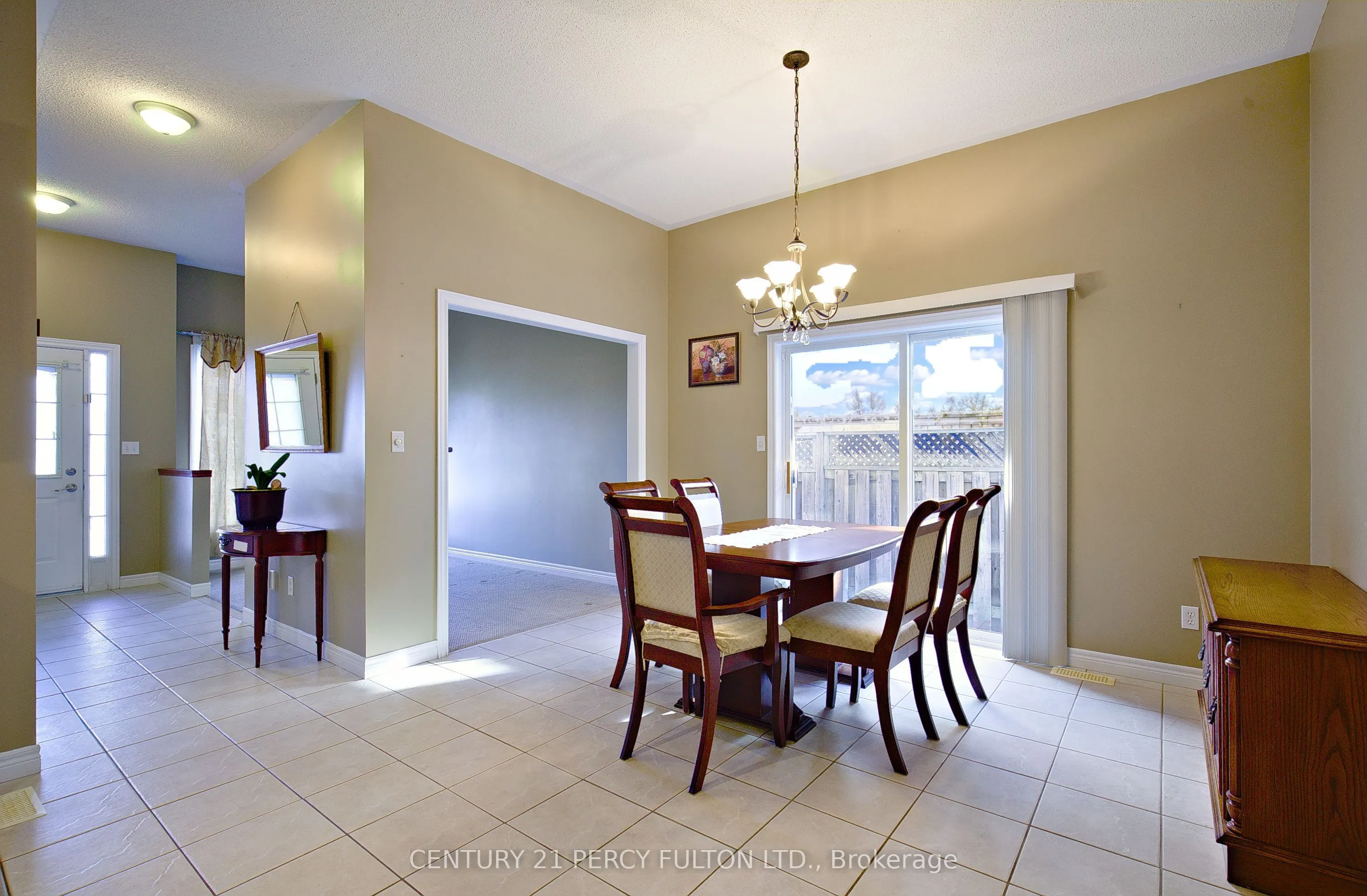 7 Bridlewood Boulevard