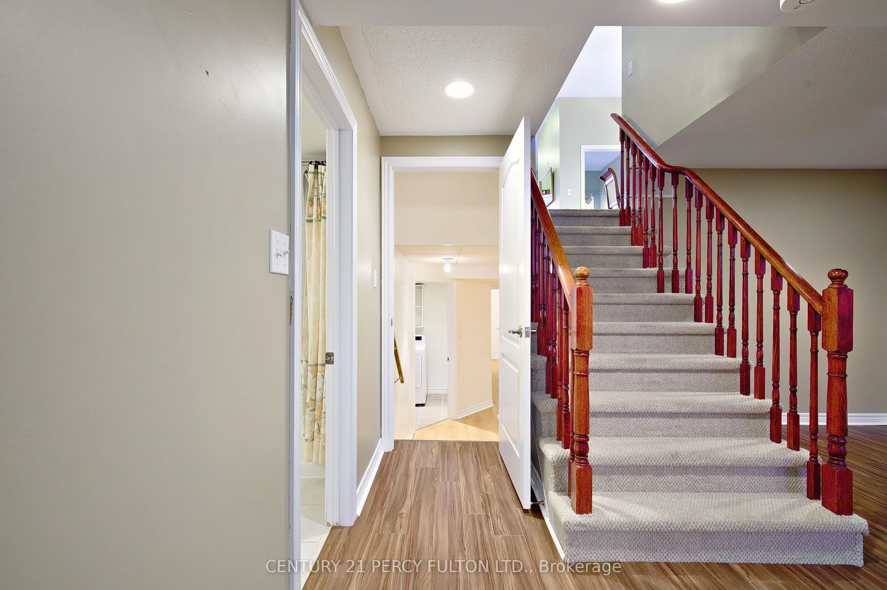7 Bridlewood Boulevard