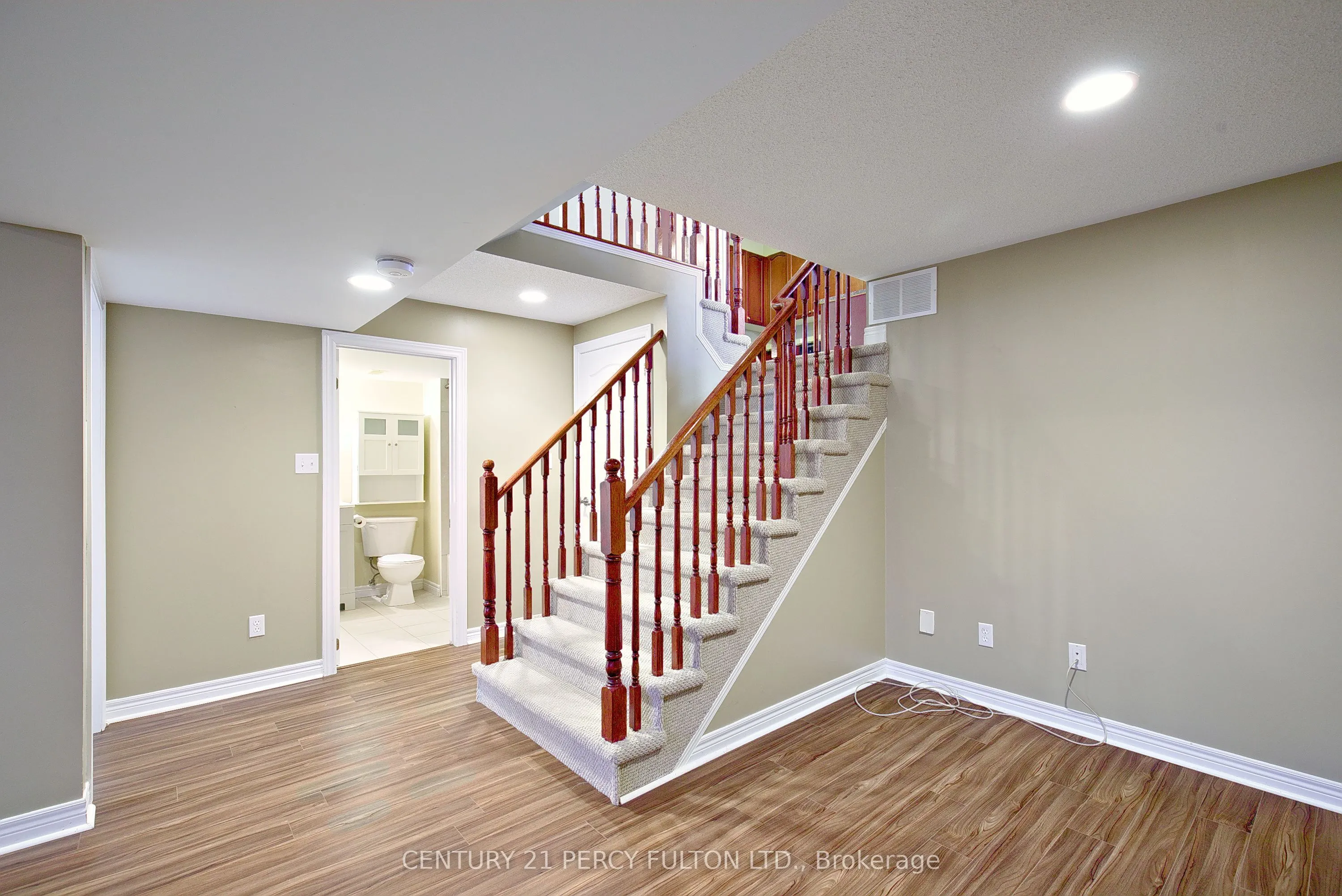 7 Bridlewood Boulevard