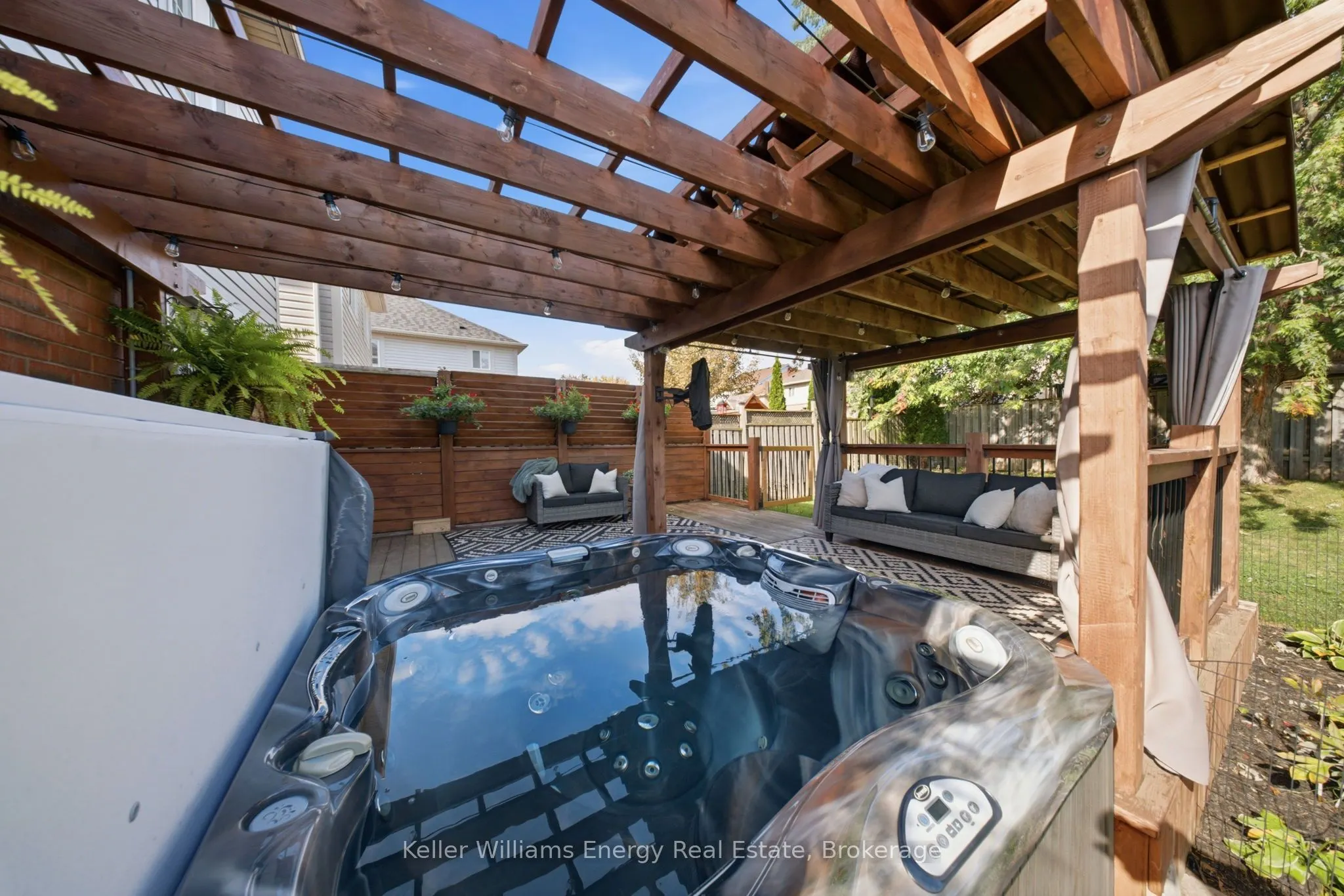258 Bons Avenue