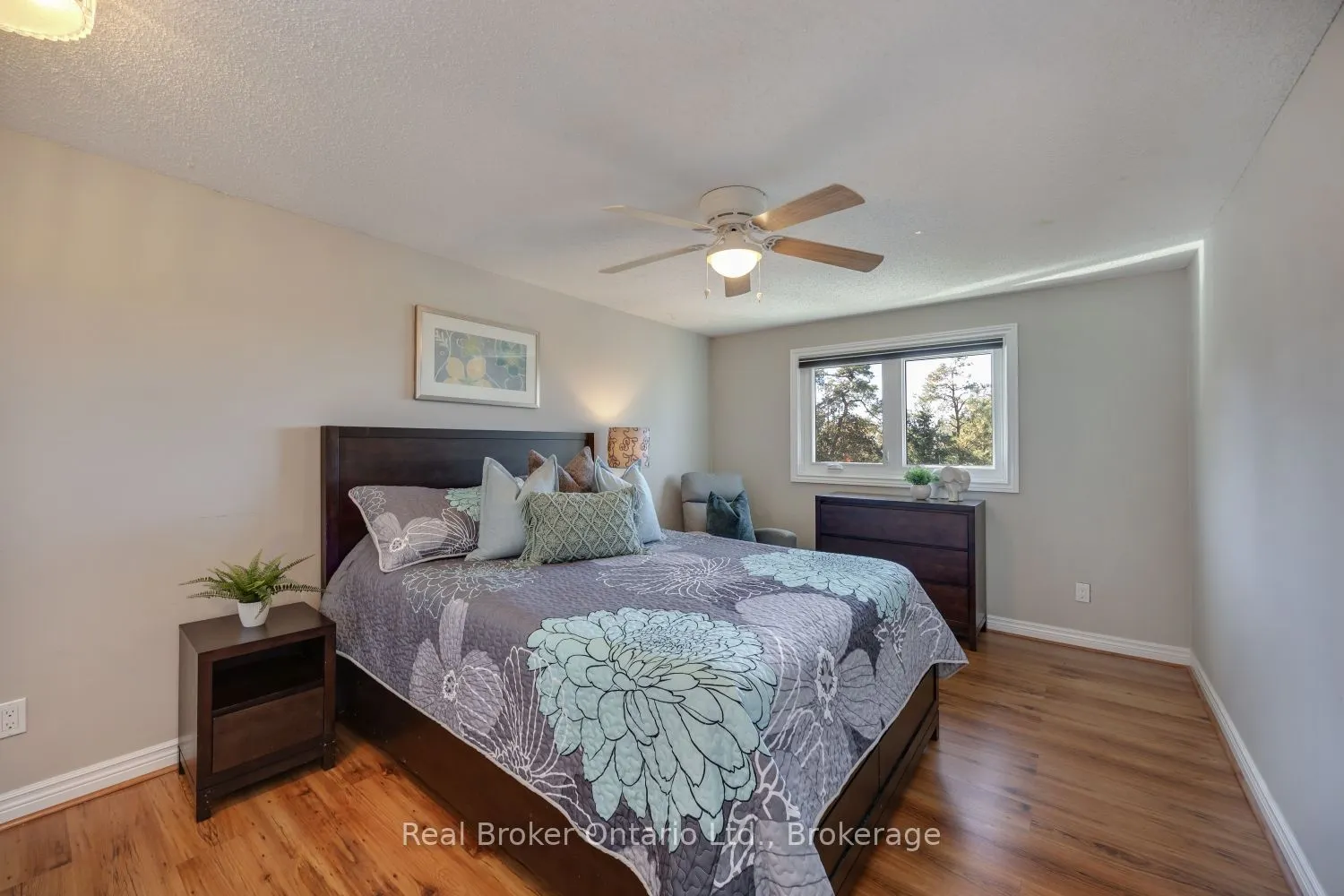 550 Crimson Court