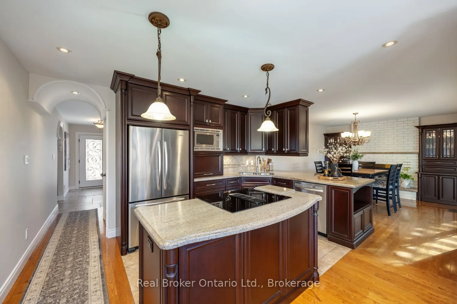 550 Crimson Court