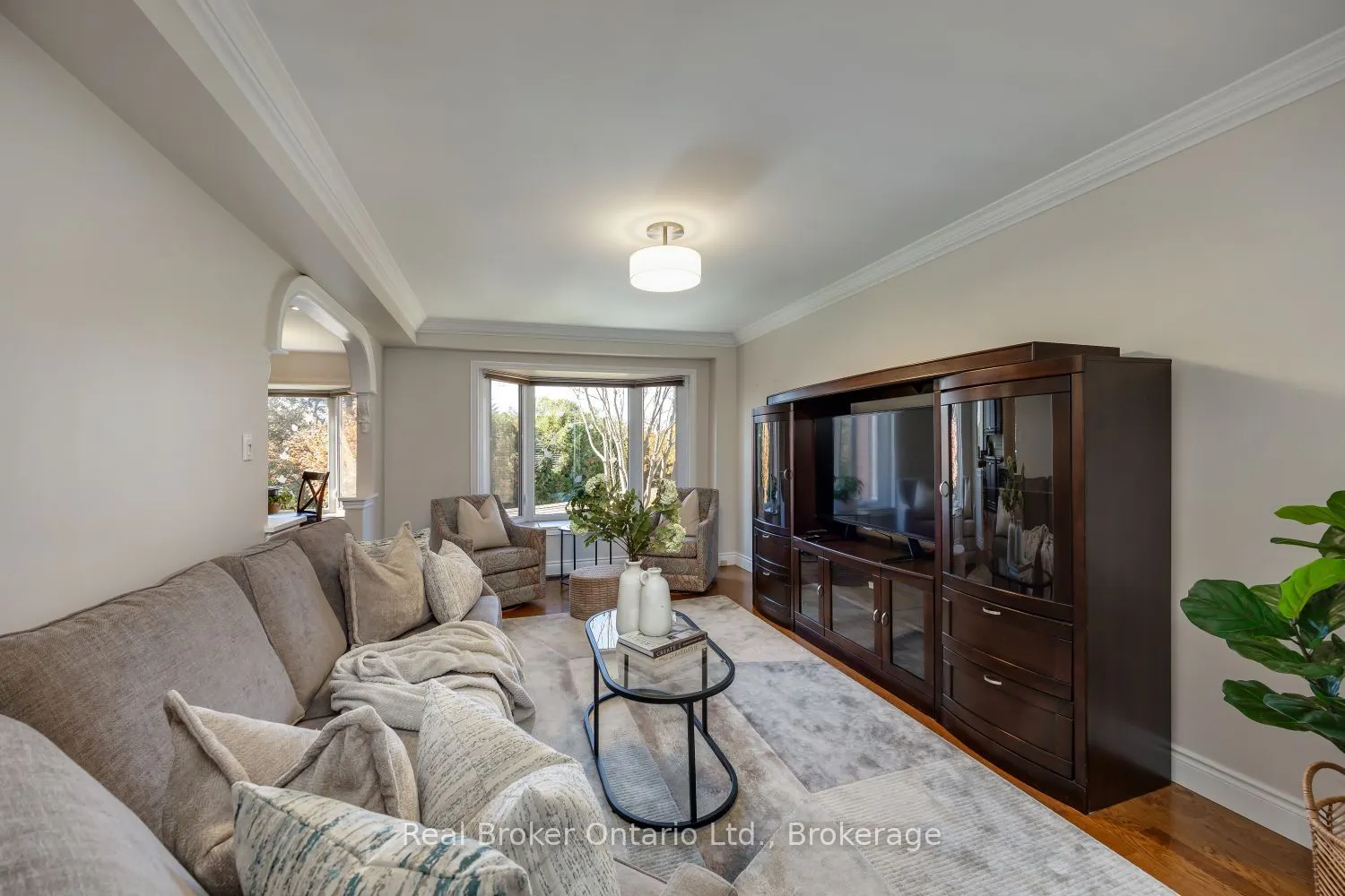 550 Crimson Court