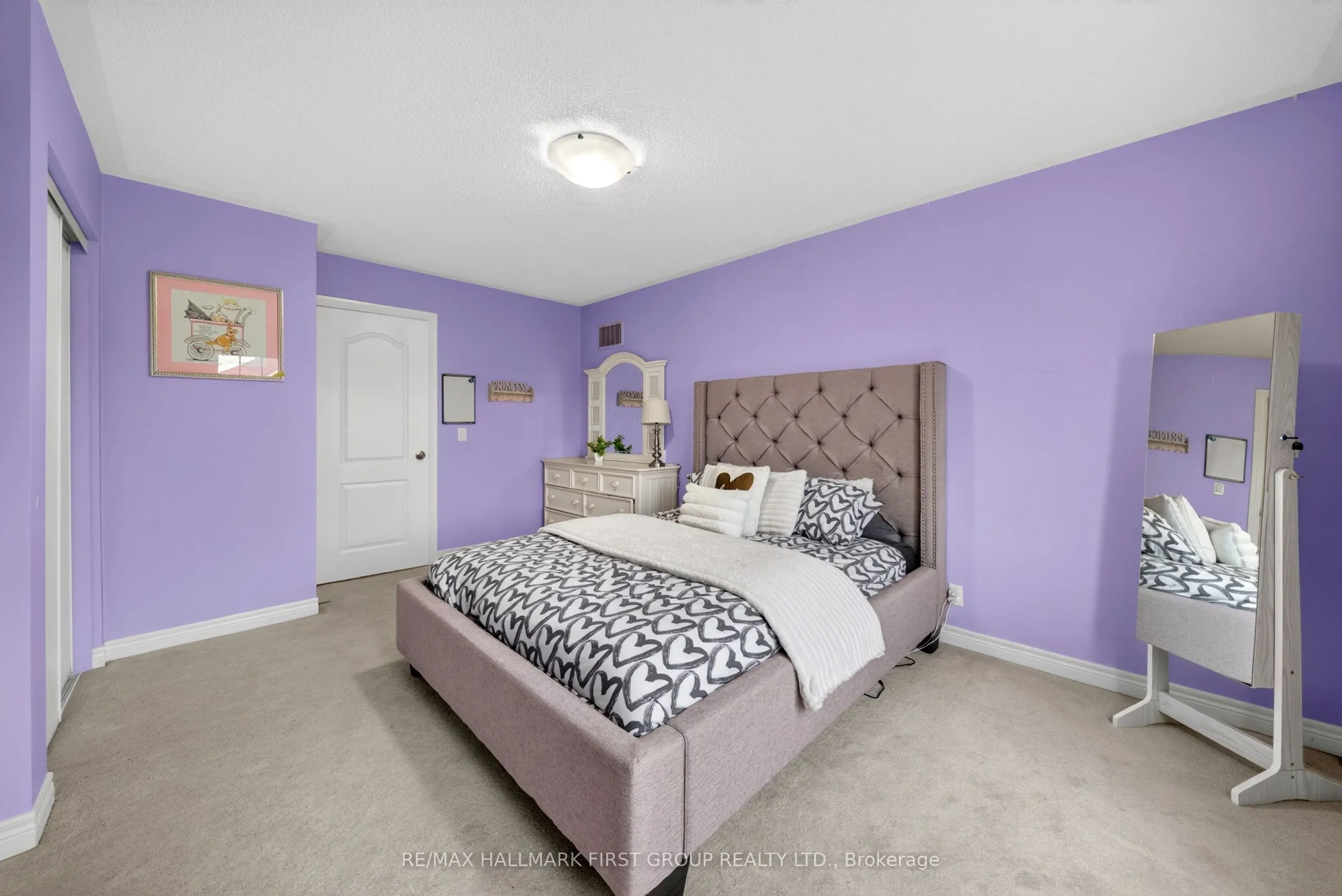 121 Blackwell Crescent