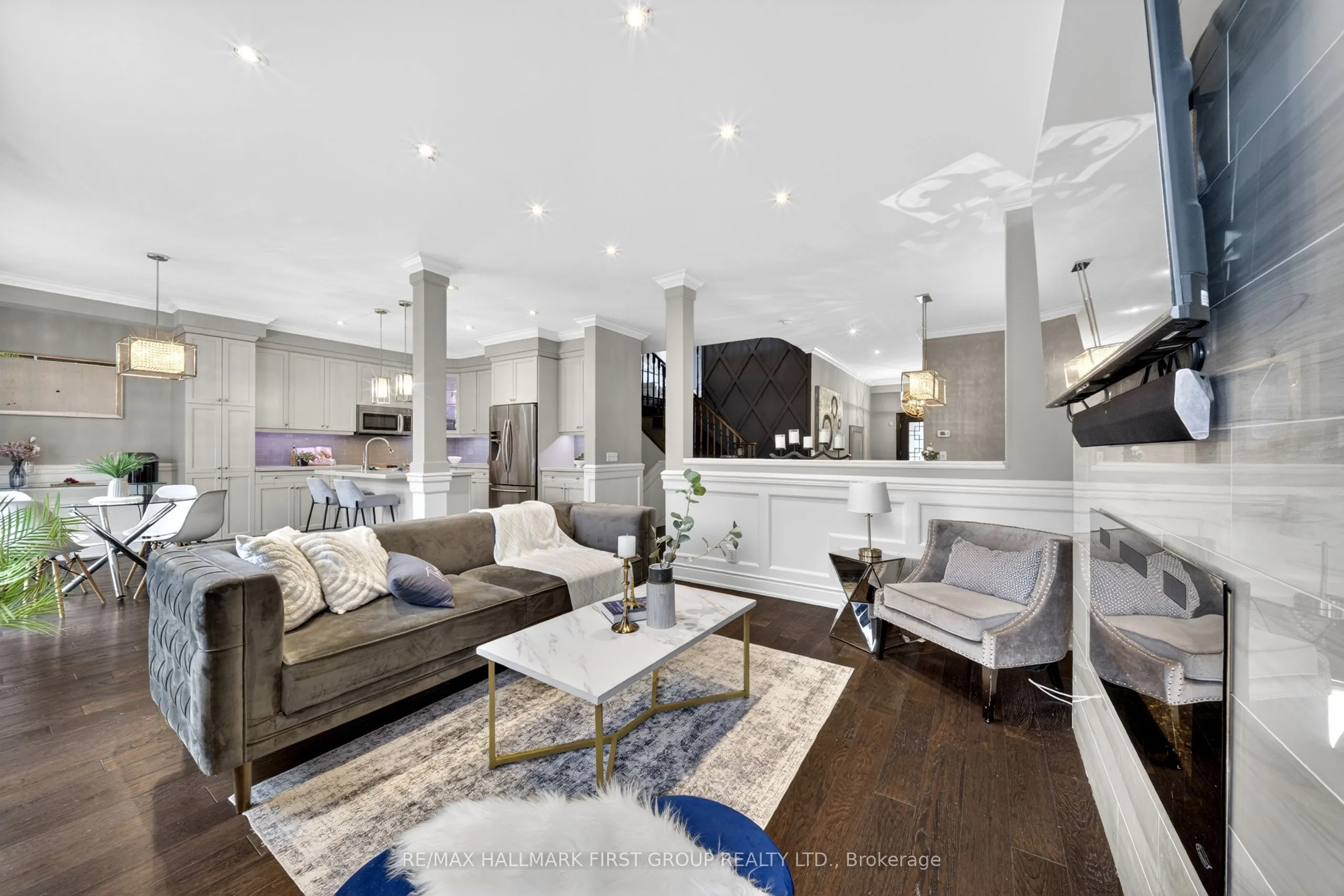 121 Blackwell Crescent
