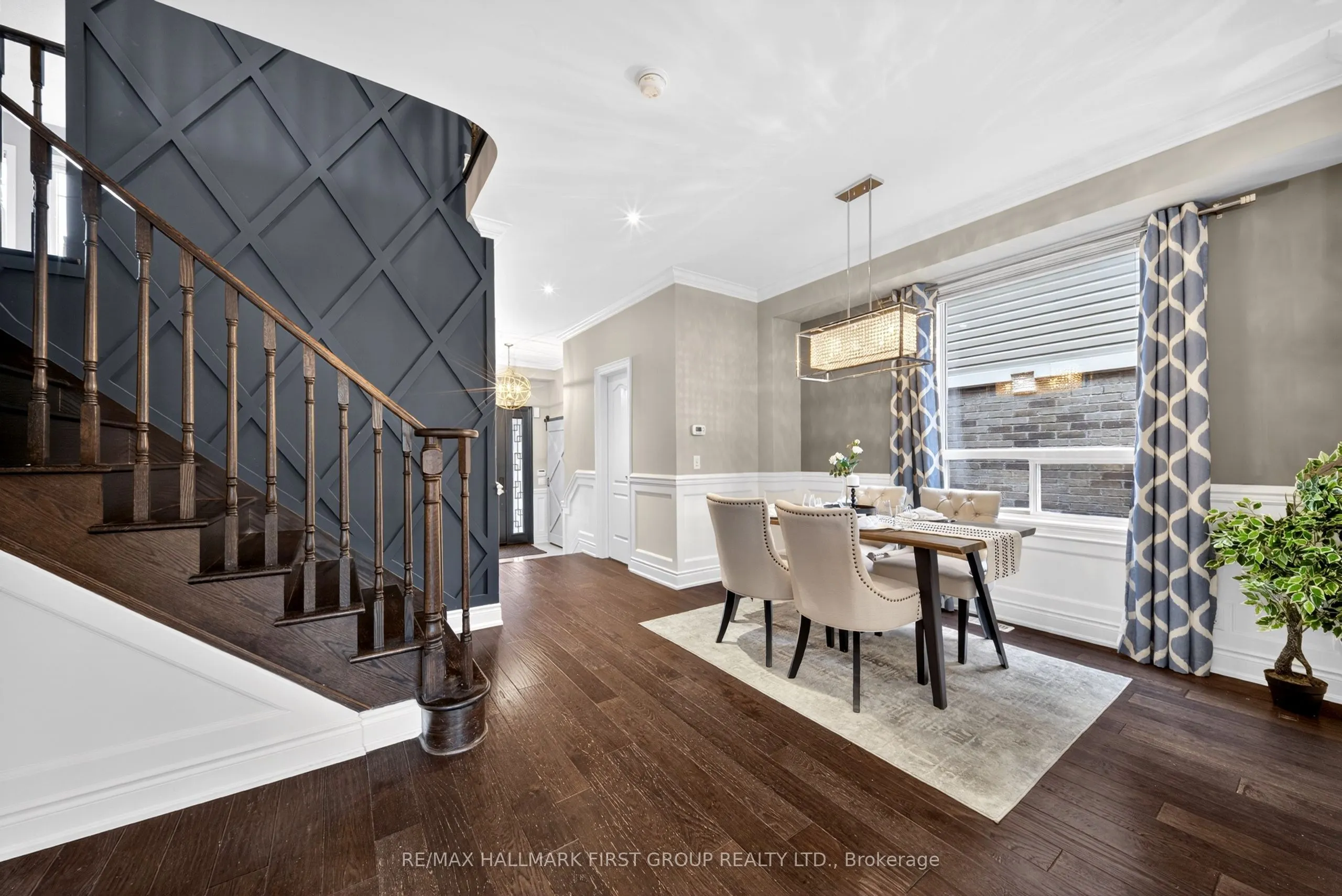 121 Blackwell Crescent