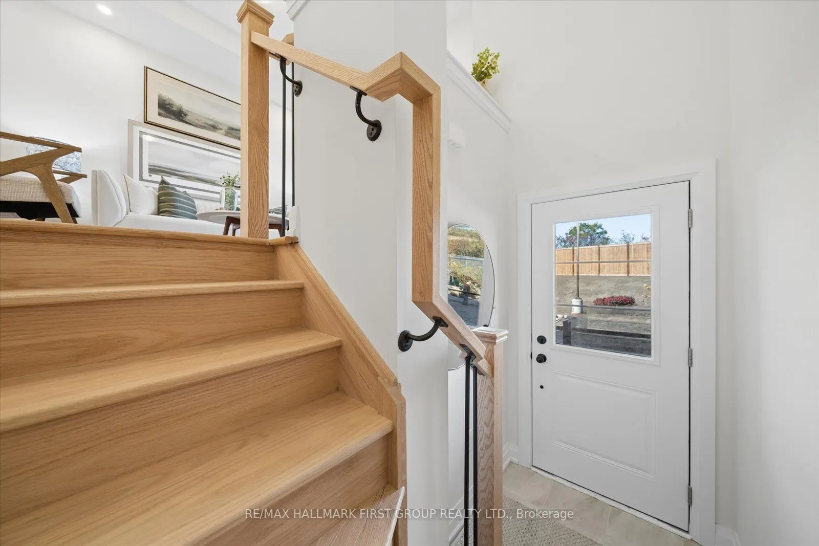 71 Marret Lane