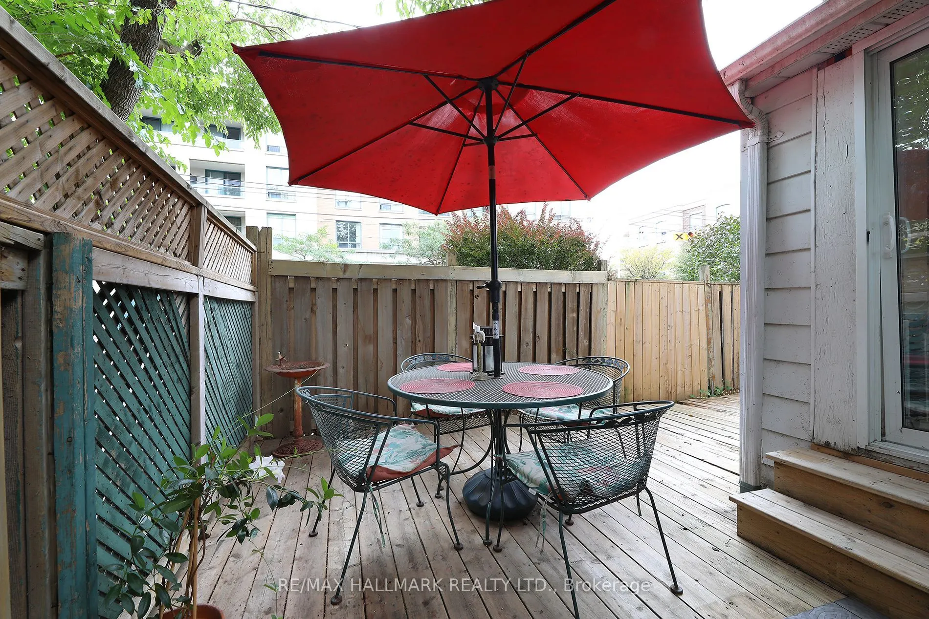 1 Lockwood Road