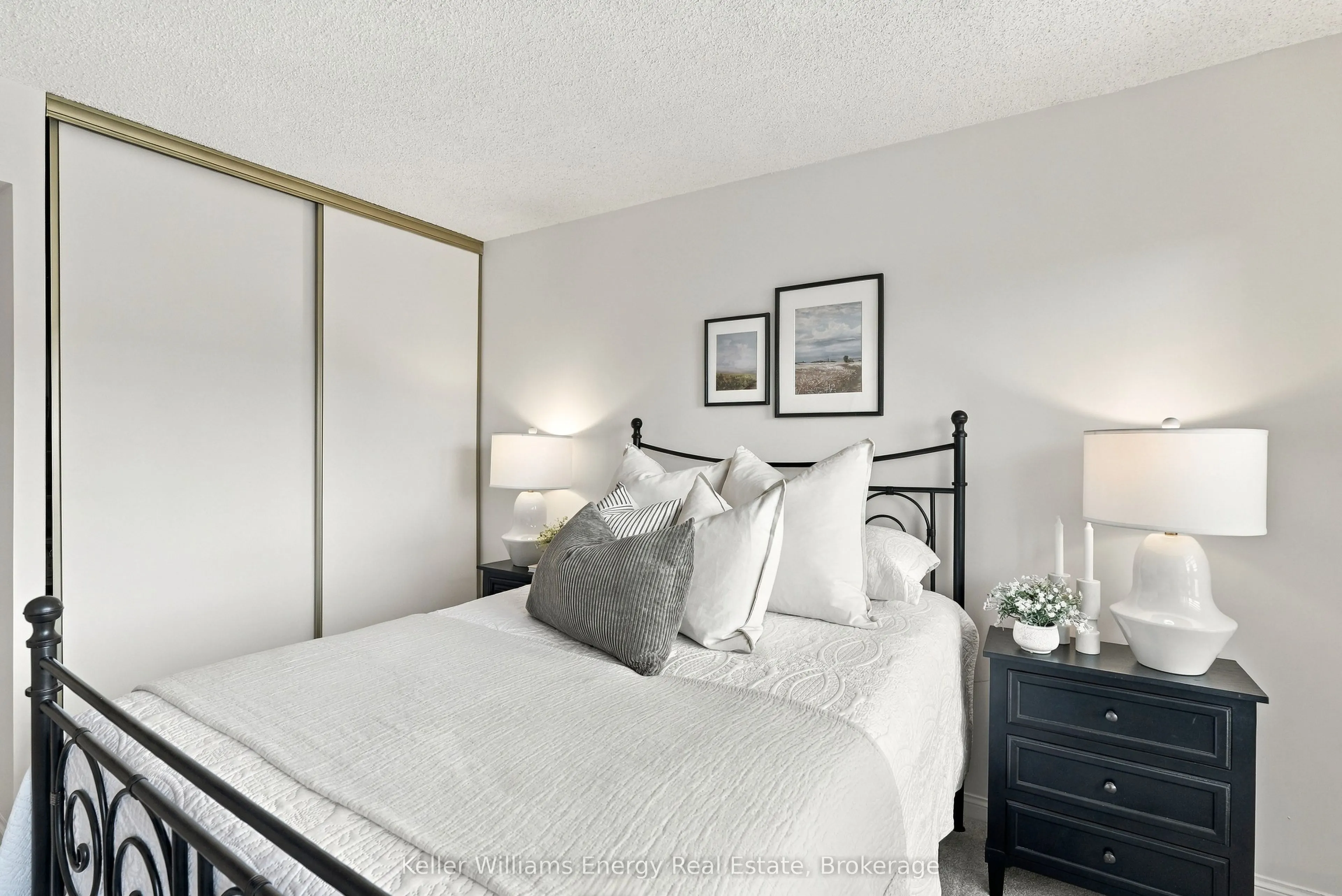 712 Rossland Road E #302