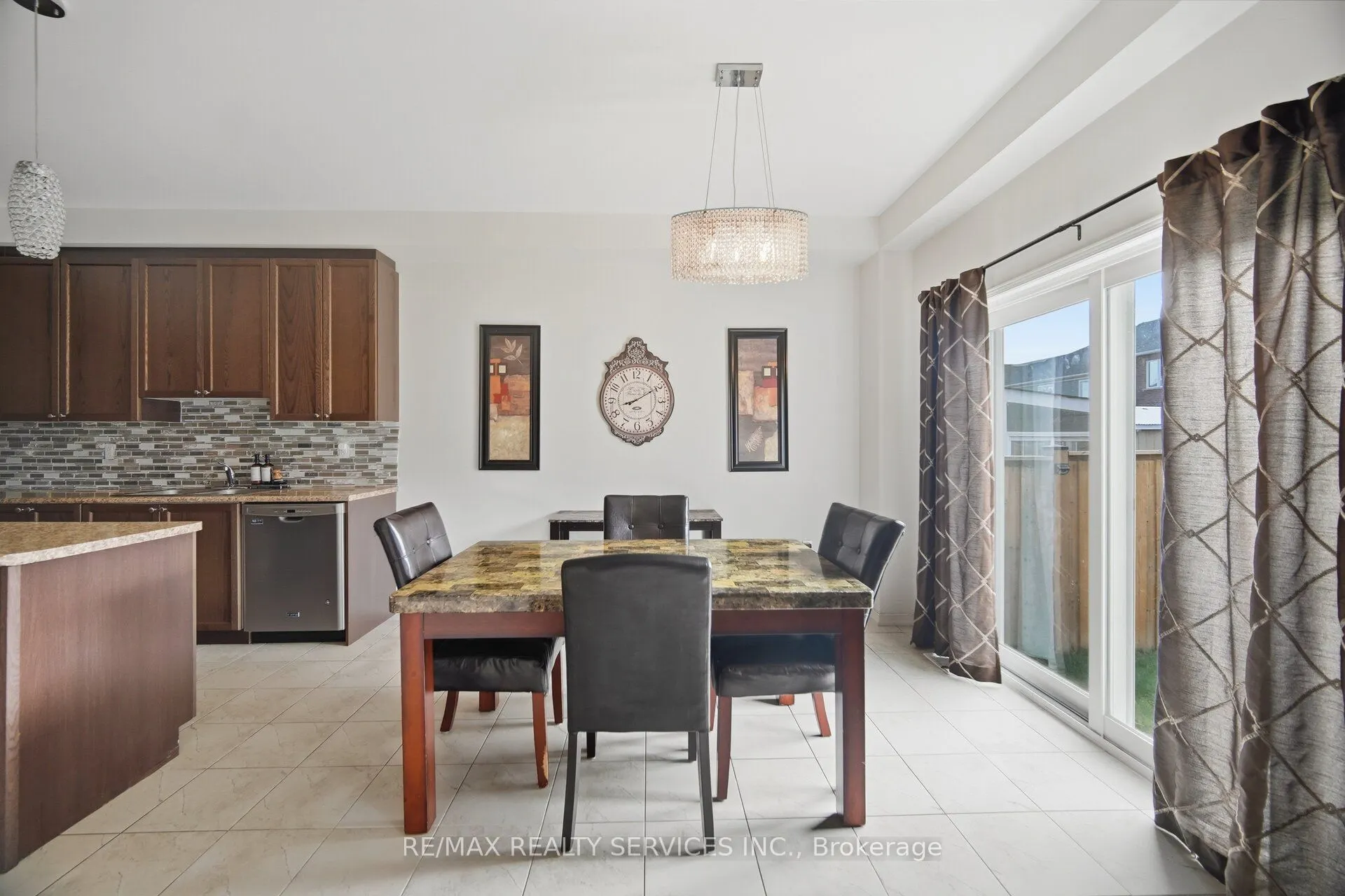1736 Douglas Langtree Drive
