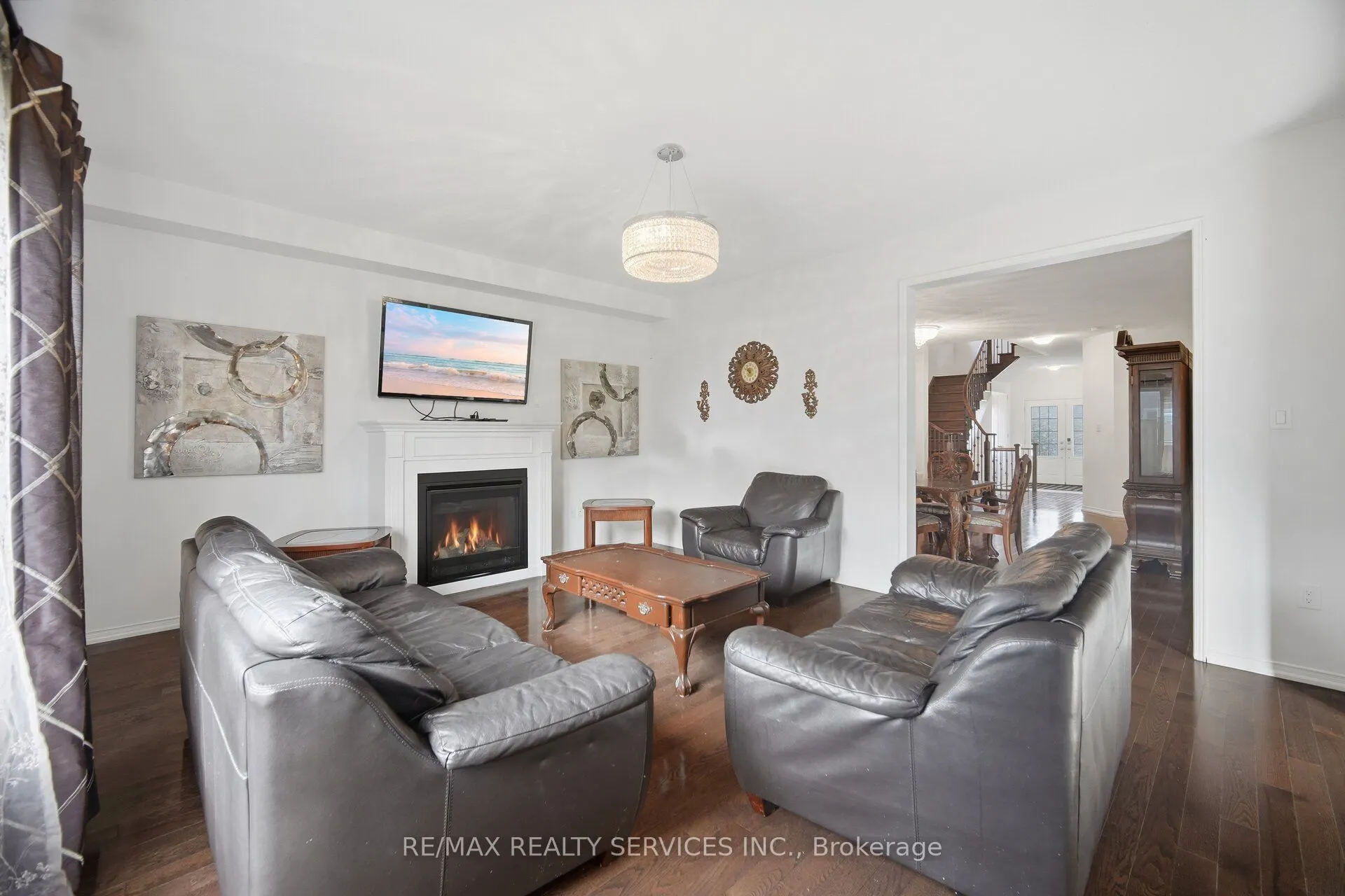 1736 Douglas Langtree Drive