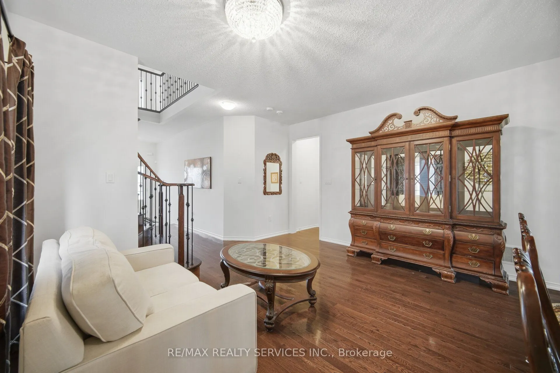 1736 Douglas Langtree Drive