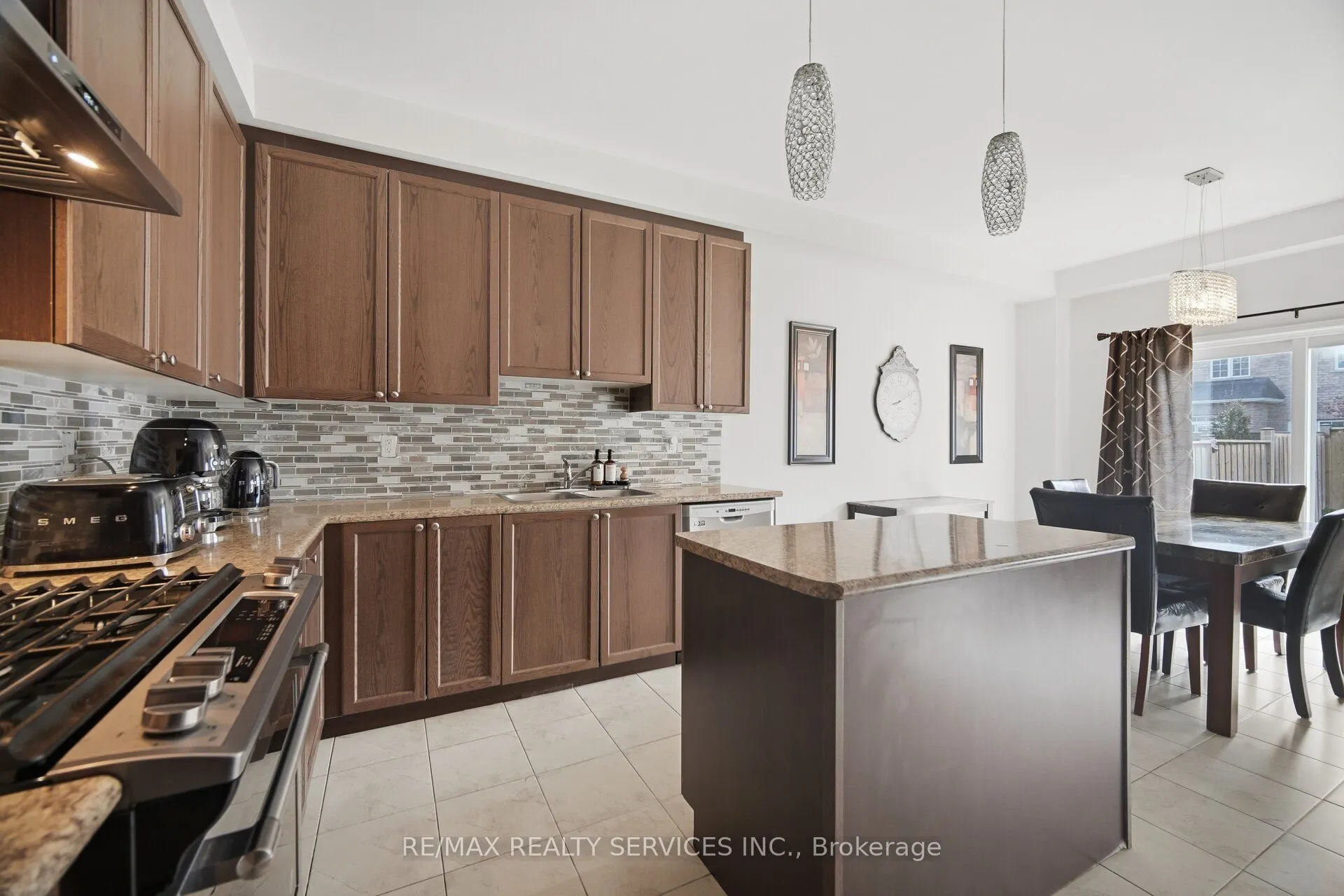 1736 Douglas Langtree Drive