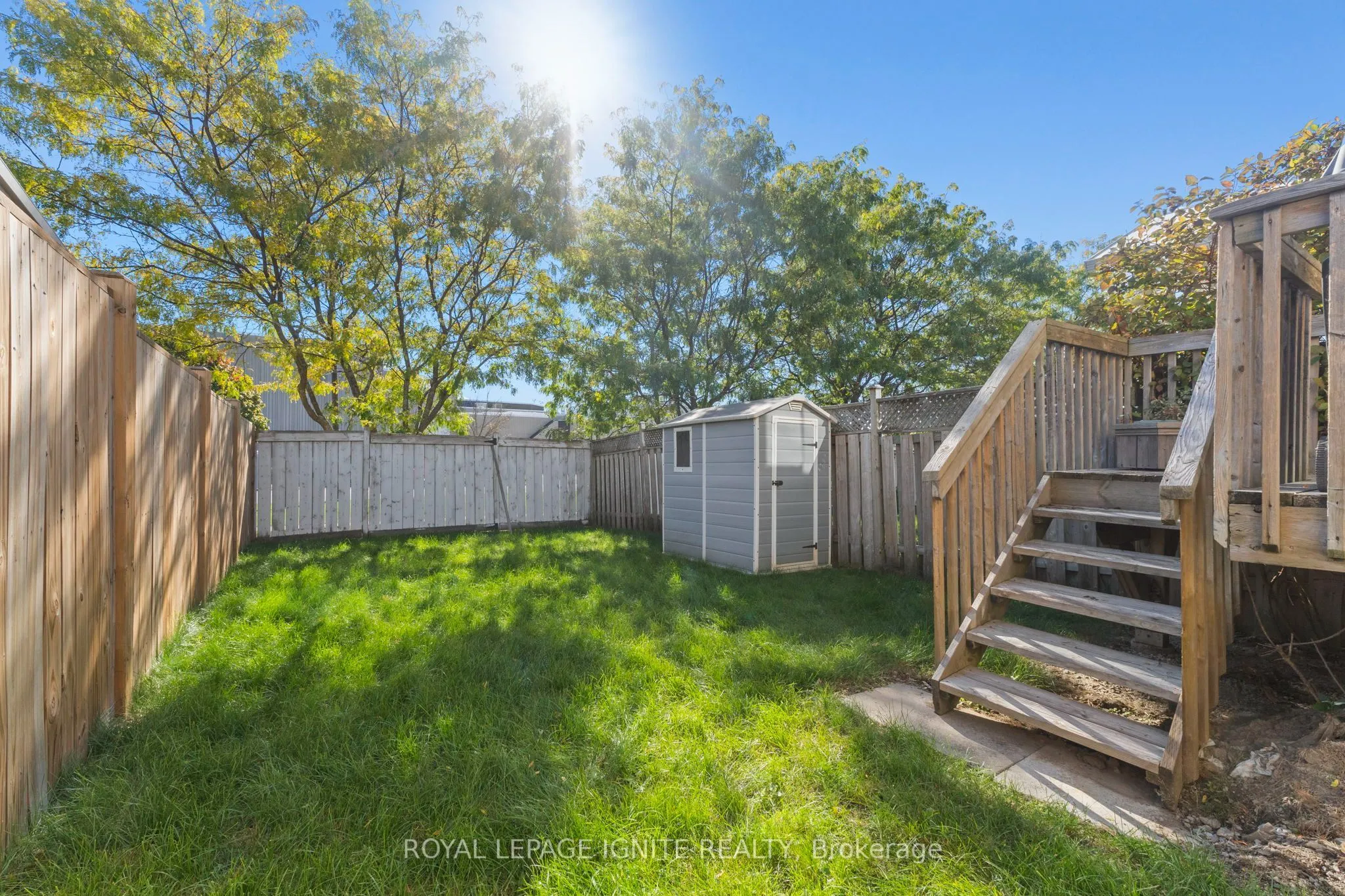 1523 Avonmore Square