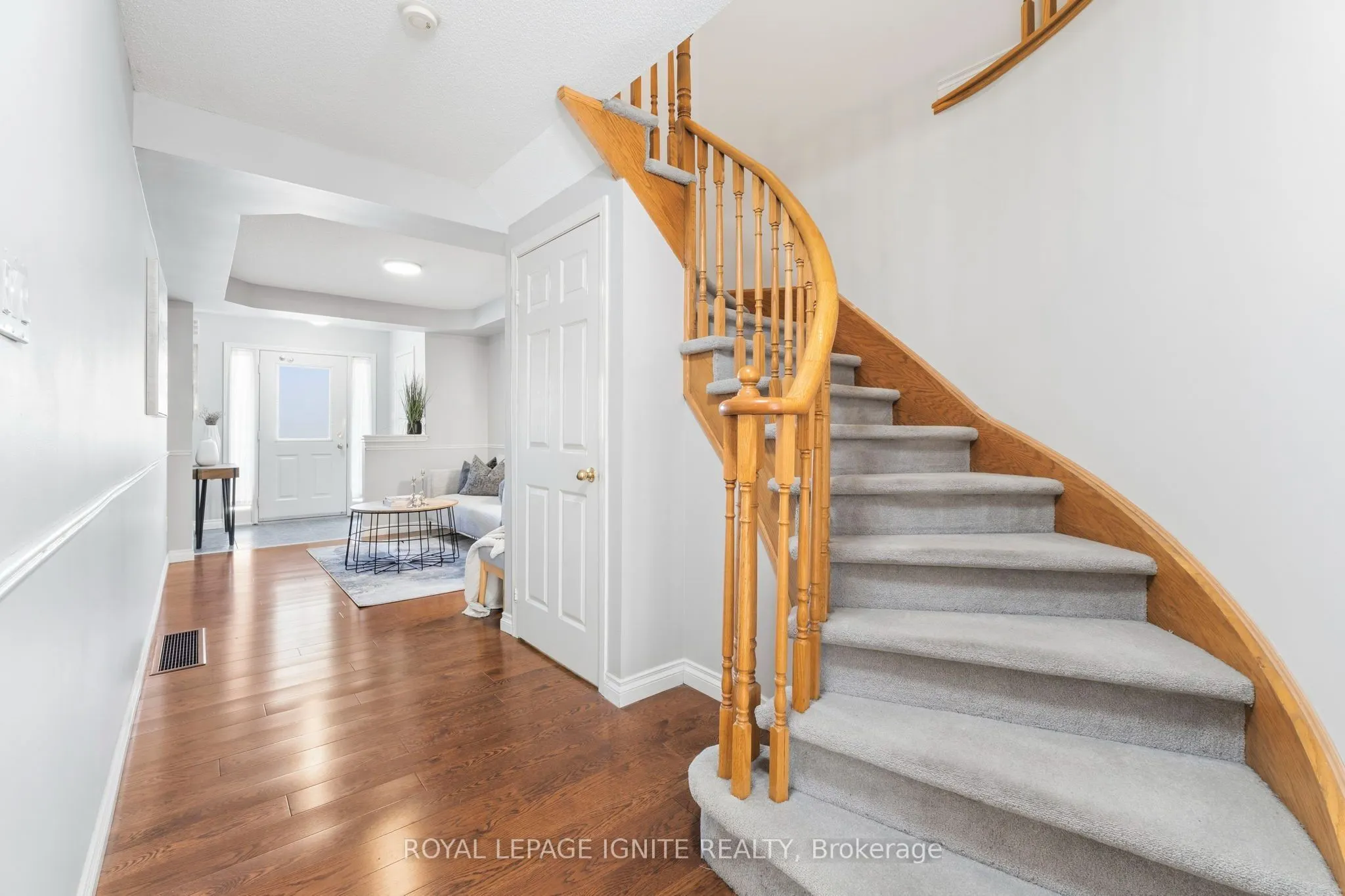 1523 Avonmore Square
