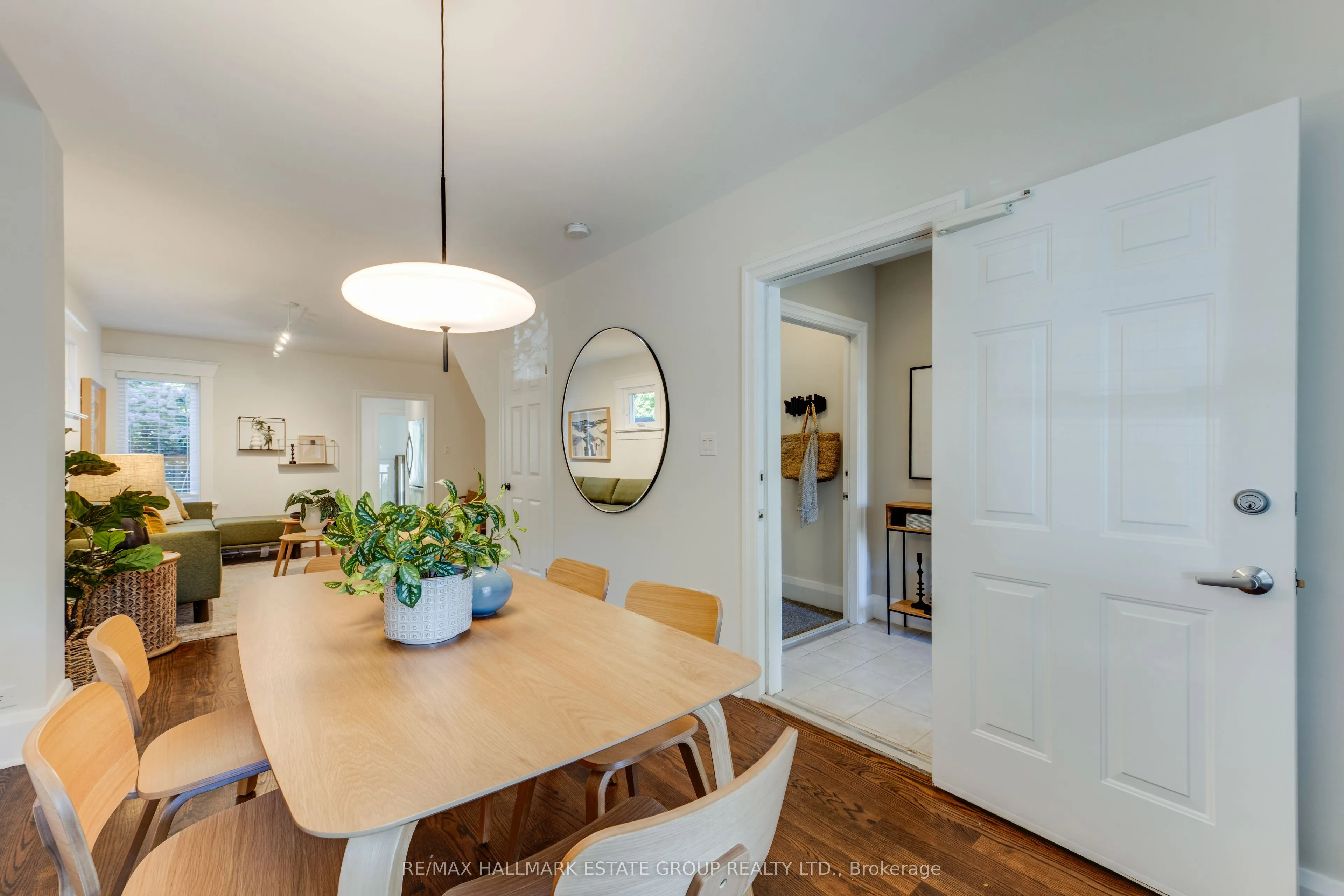 105 Lee Avenue