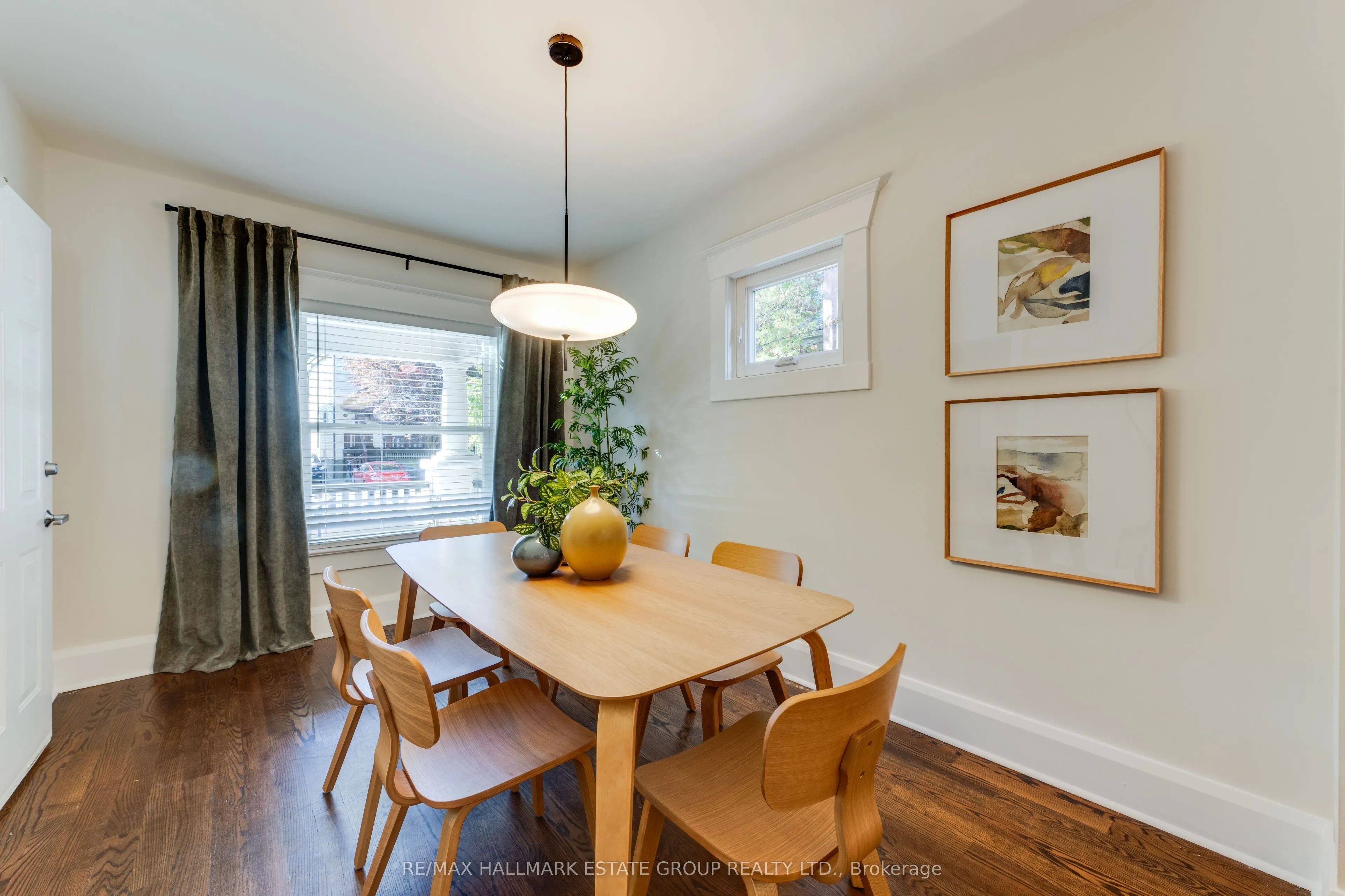 105 Lee Avenue