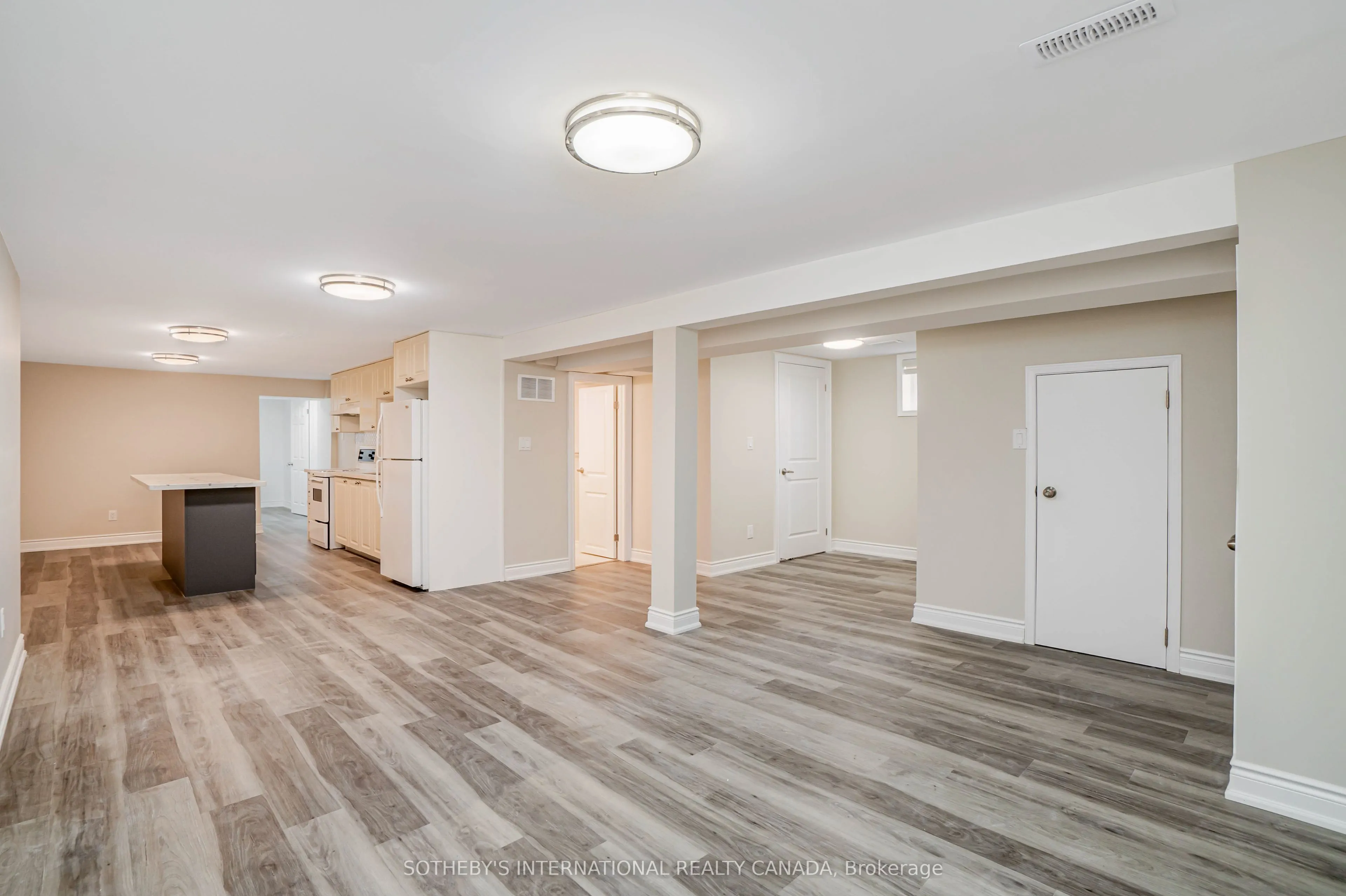 50 Ravenview Drive