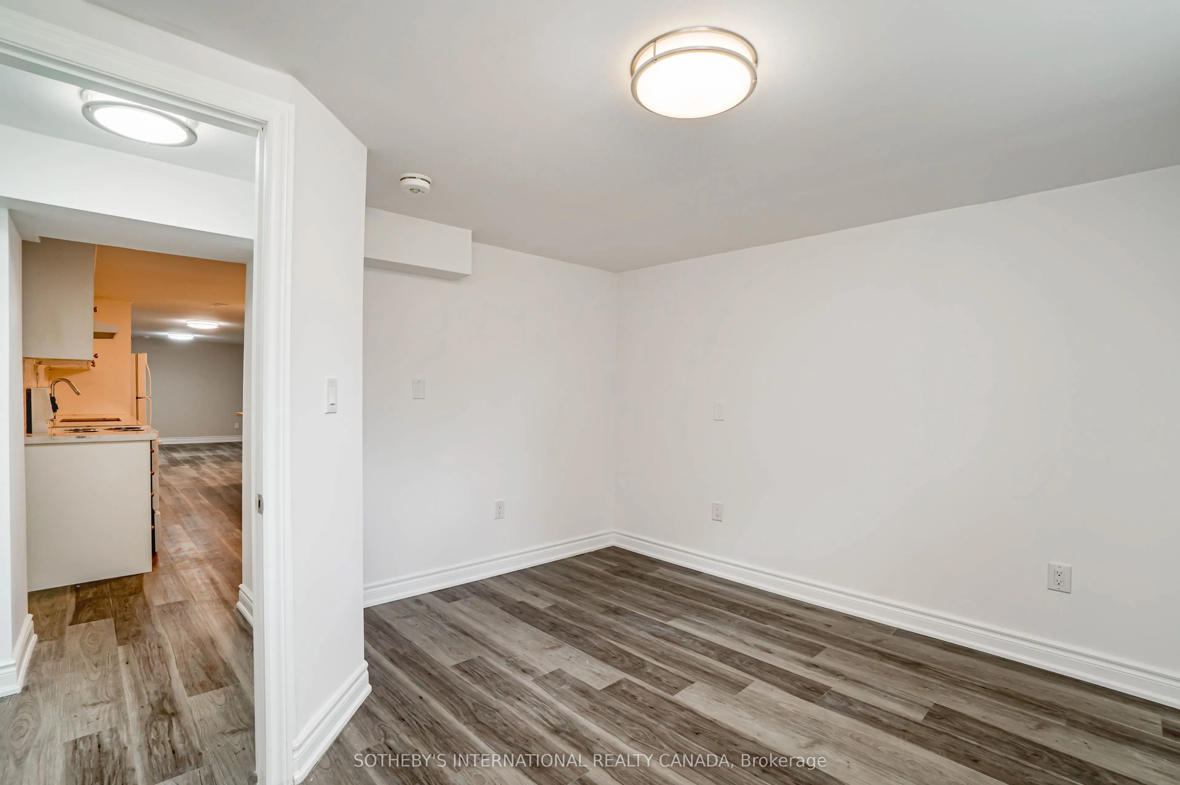 50 Ravenview Drive