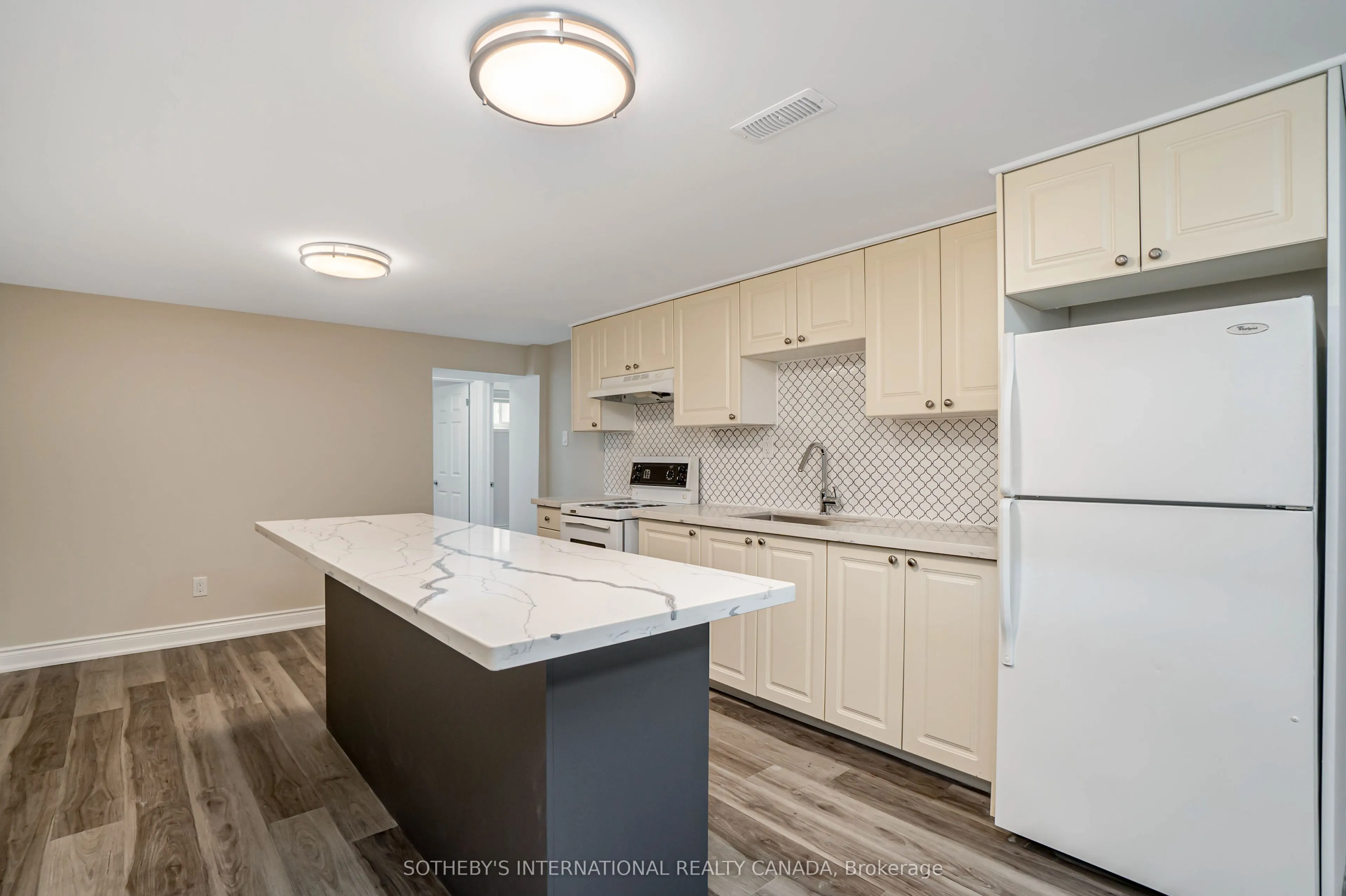 50 Ravenview Drive