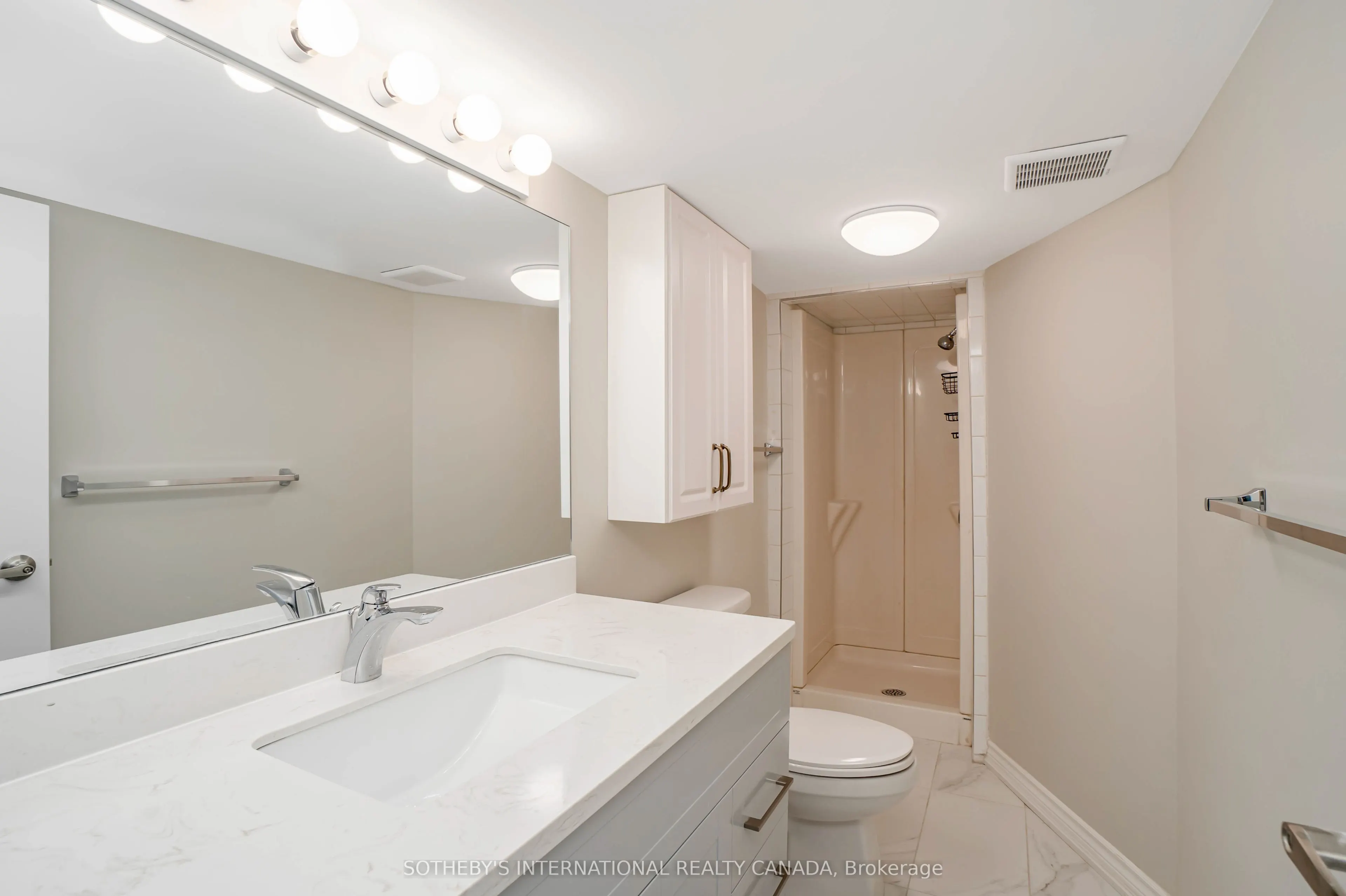 50 Ravenview Drive