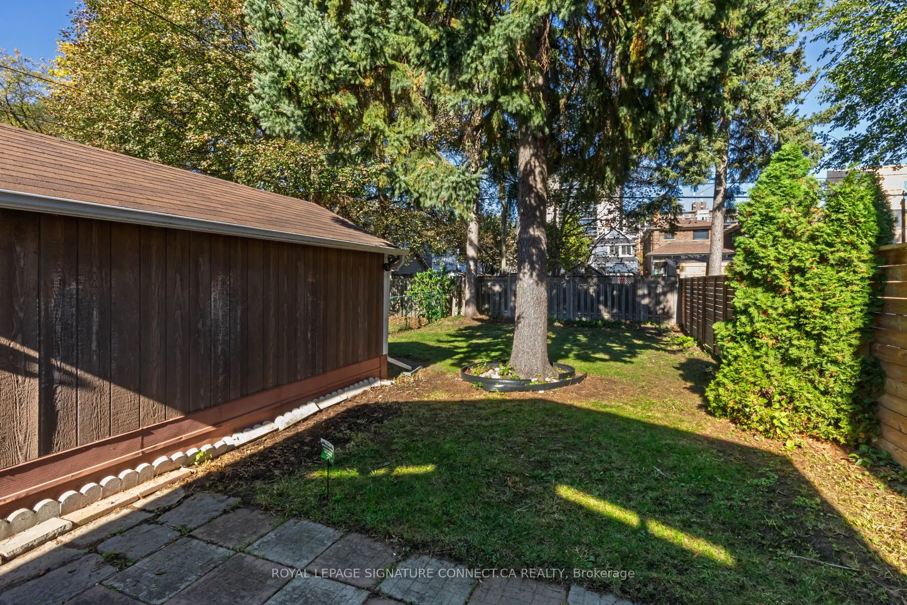 208 Floyd Avenue