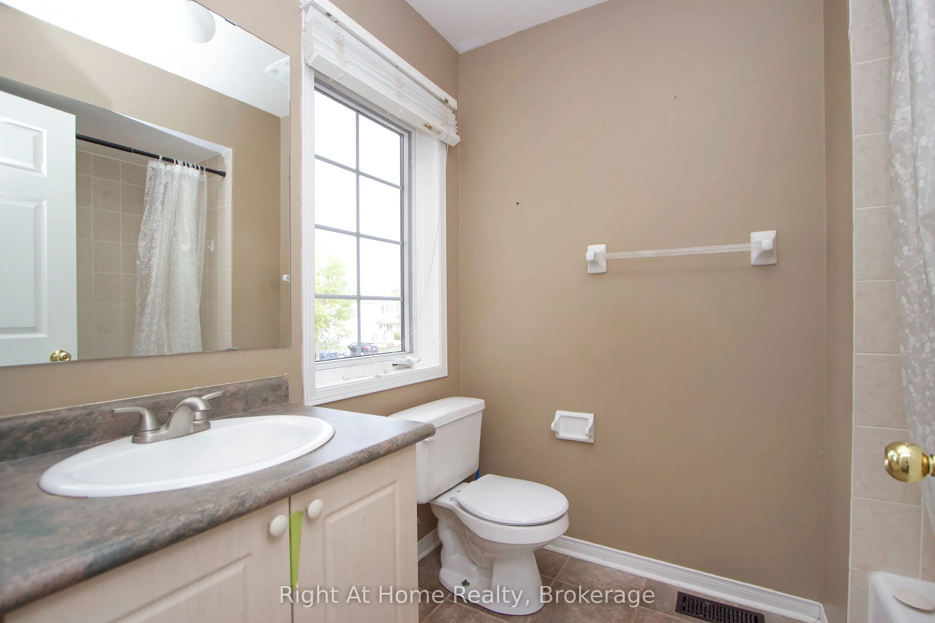 75 Millburn Drive #Upper Unit