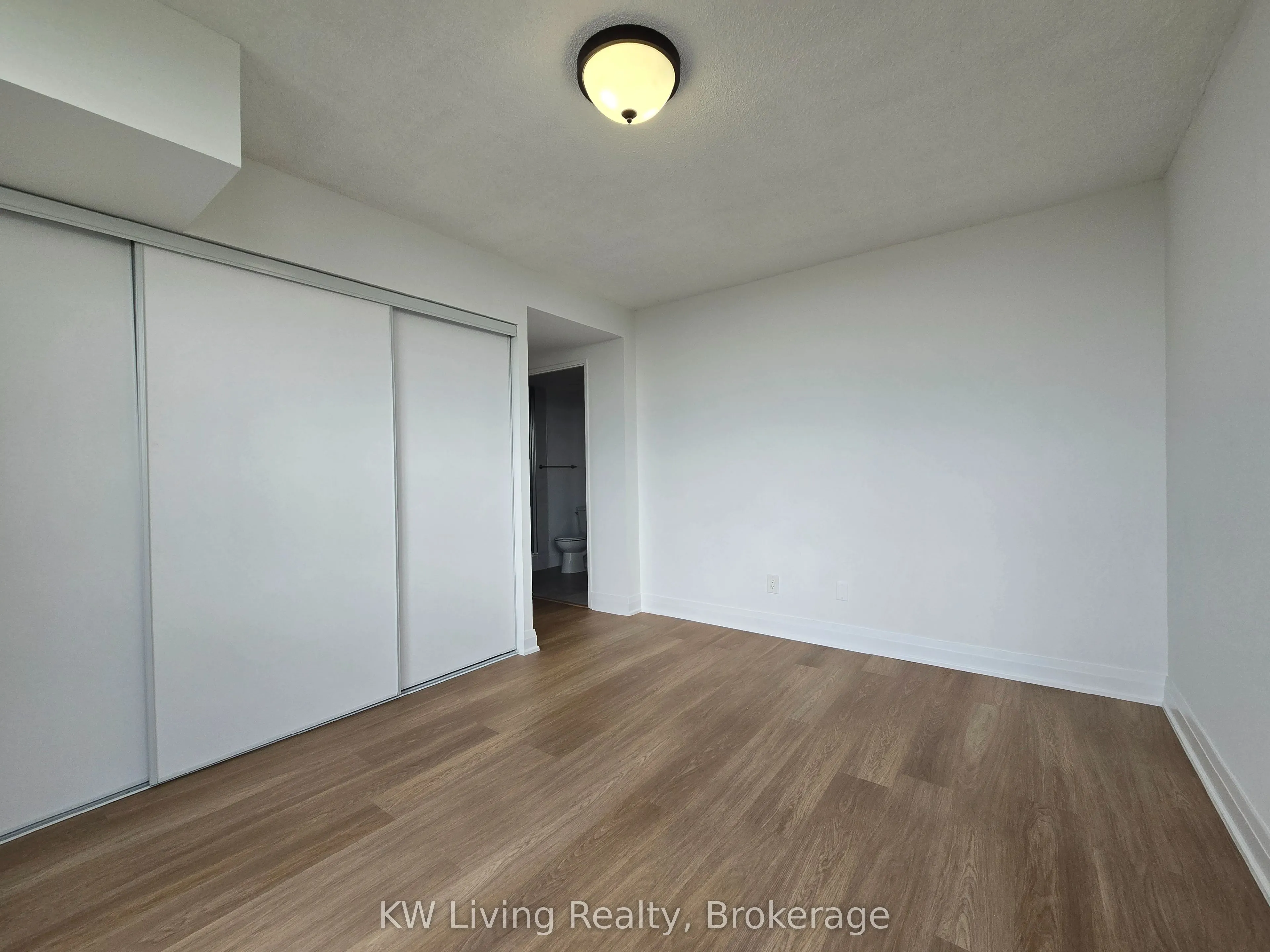 88 Corporate Drive #1205