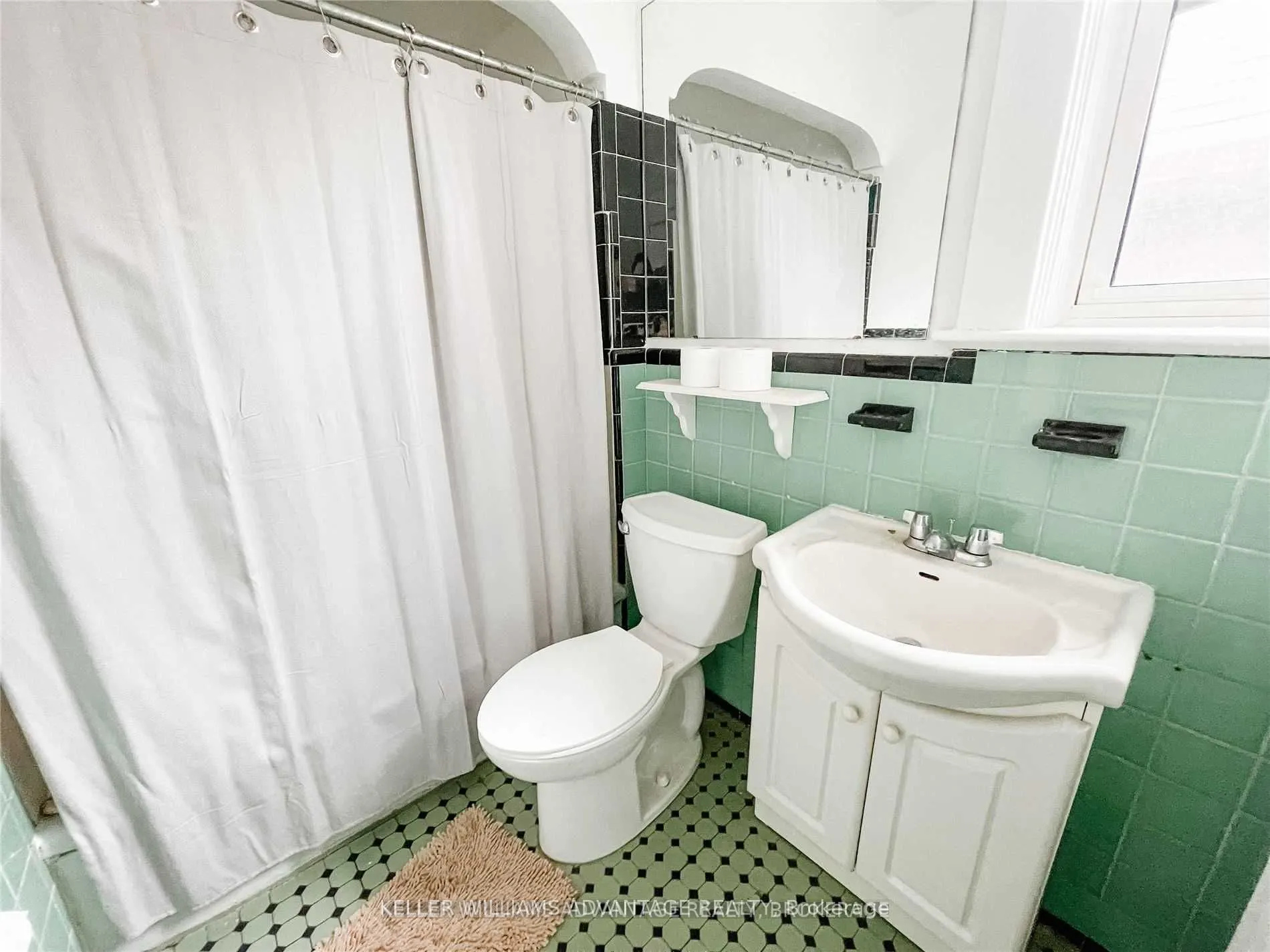 98 Woodycrest Avenue ##Upper
