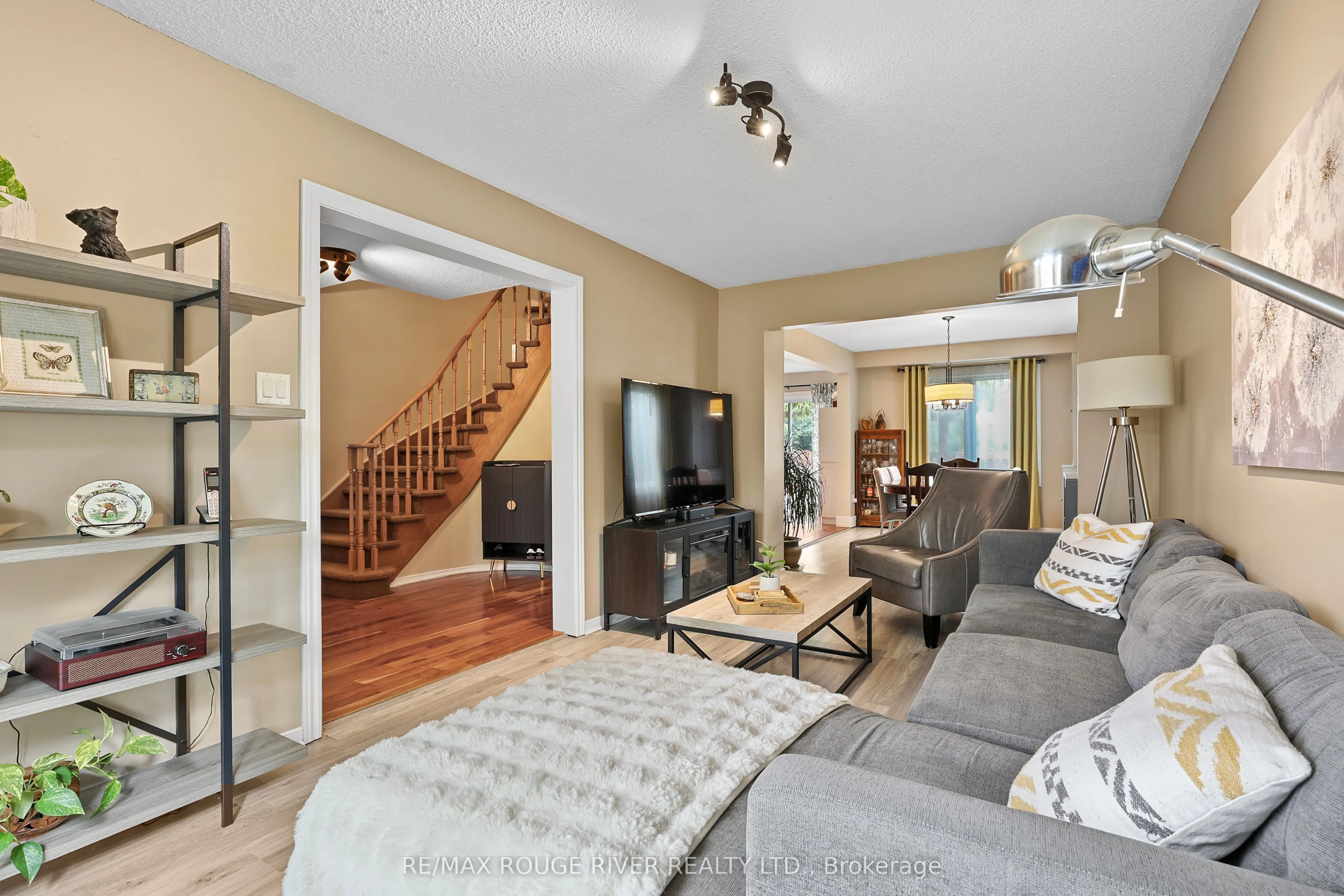 648 Cognac Crescent
