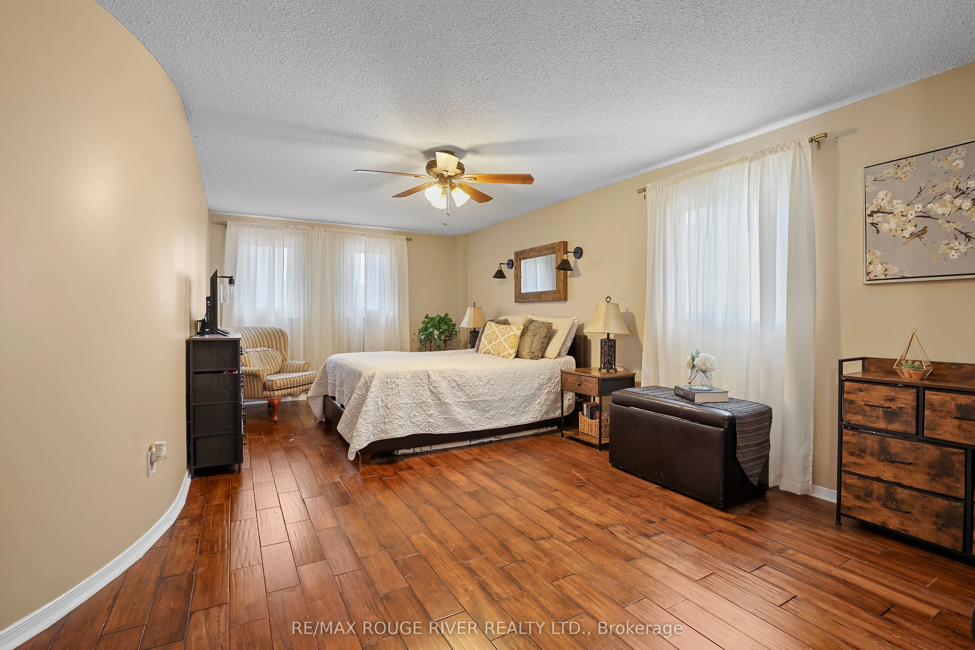 648 Cognac Crescent