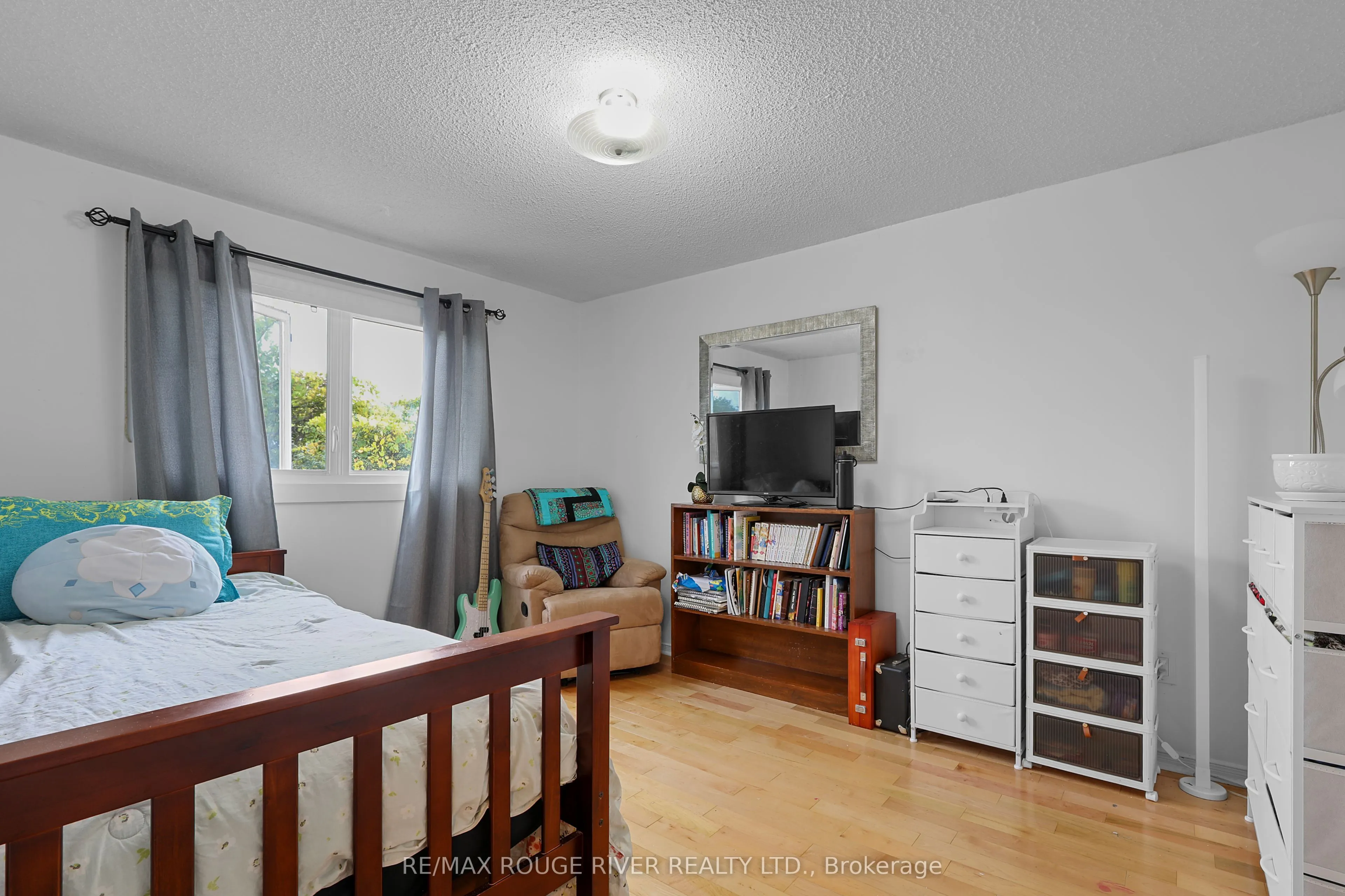 648 Cognac Crescent
