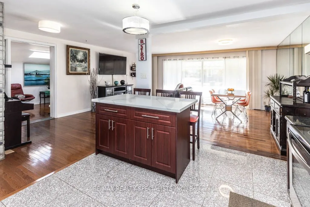 124 Roebuck Drive