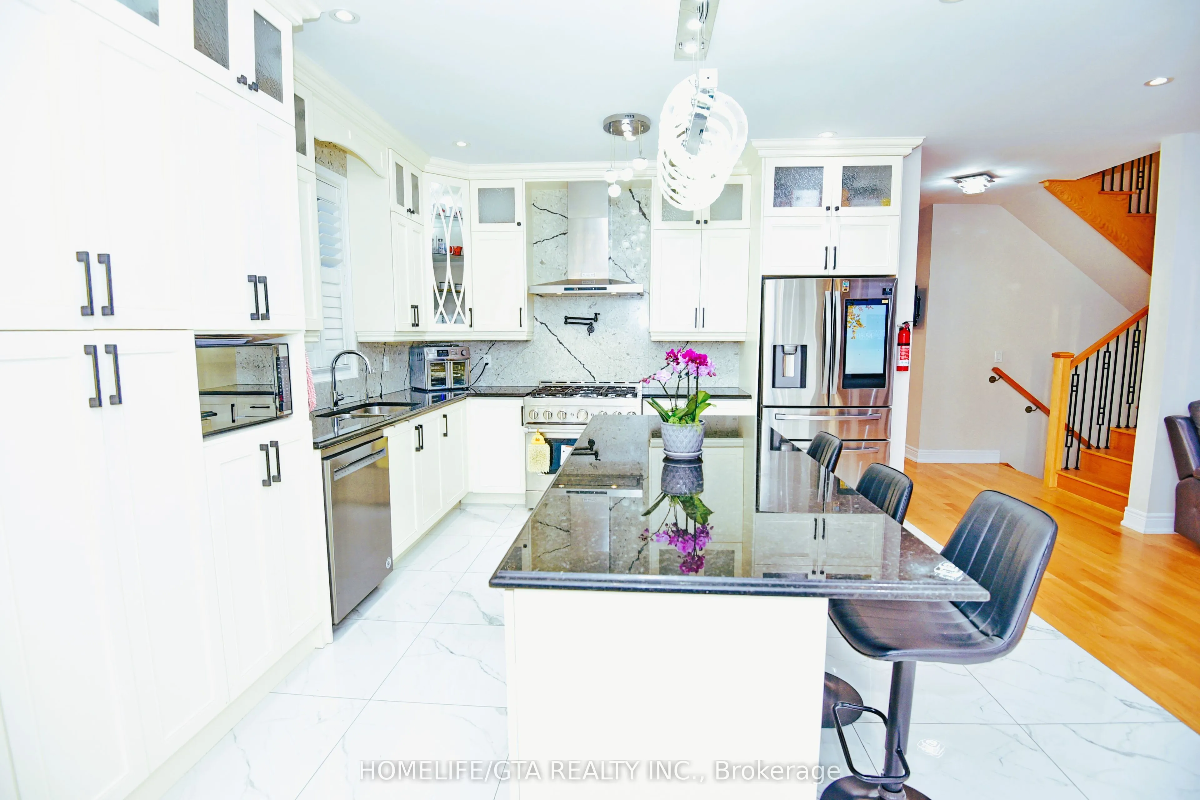 2644 Sapphire Drive