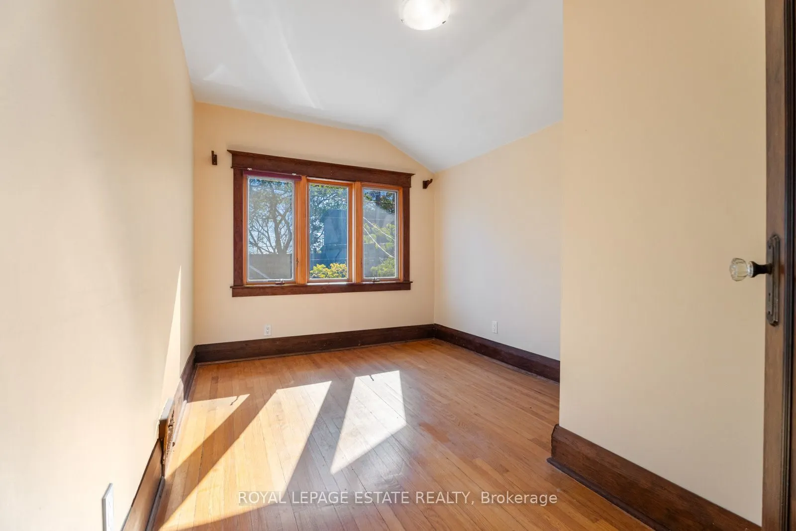 34 Bracken Avenue