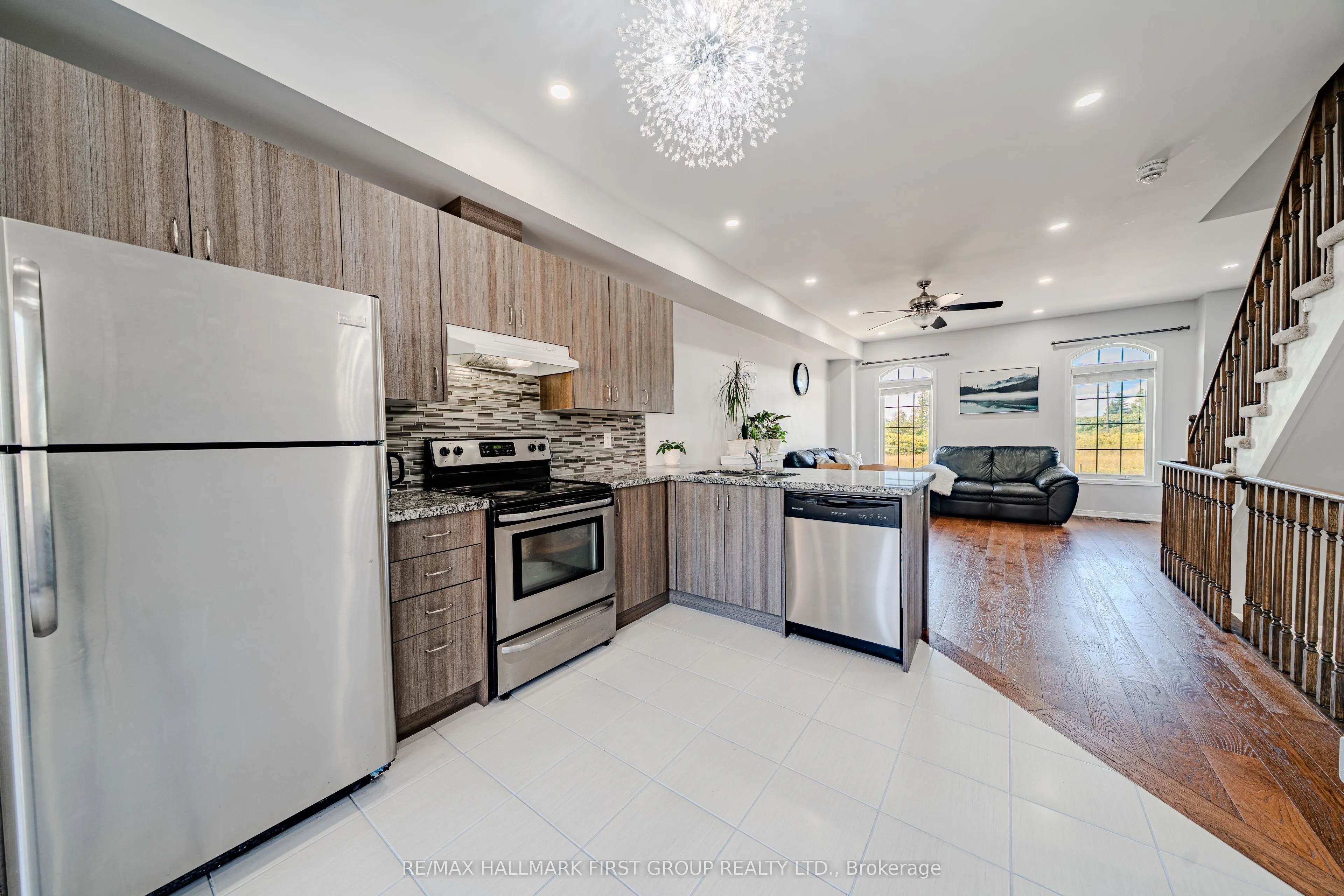 1393 Salem Road N