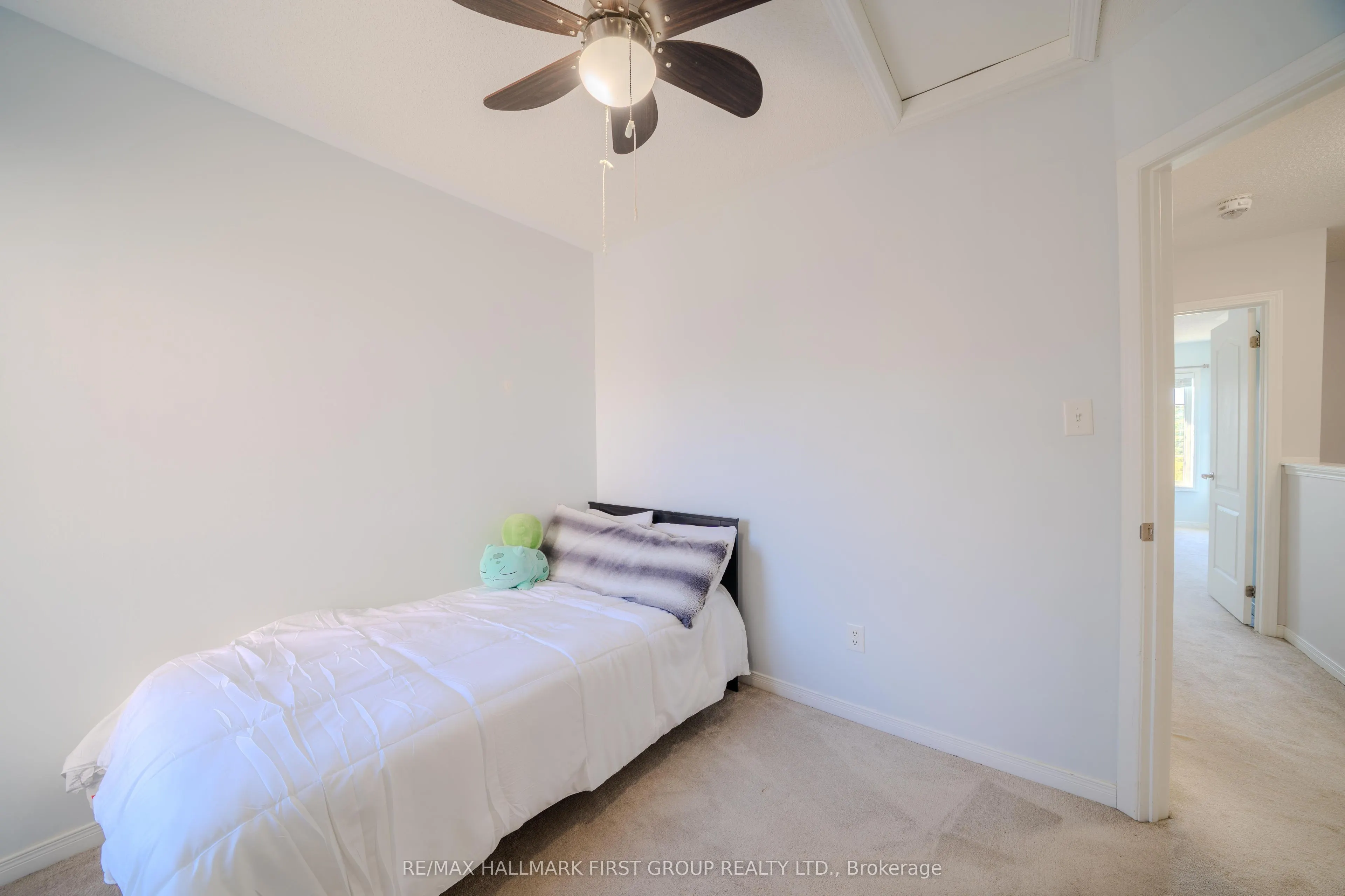 1393 Salem Road N