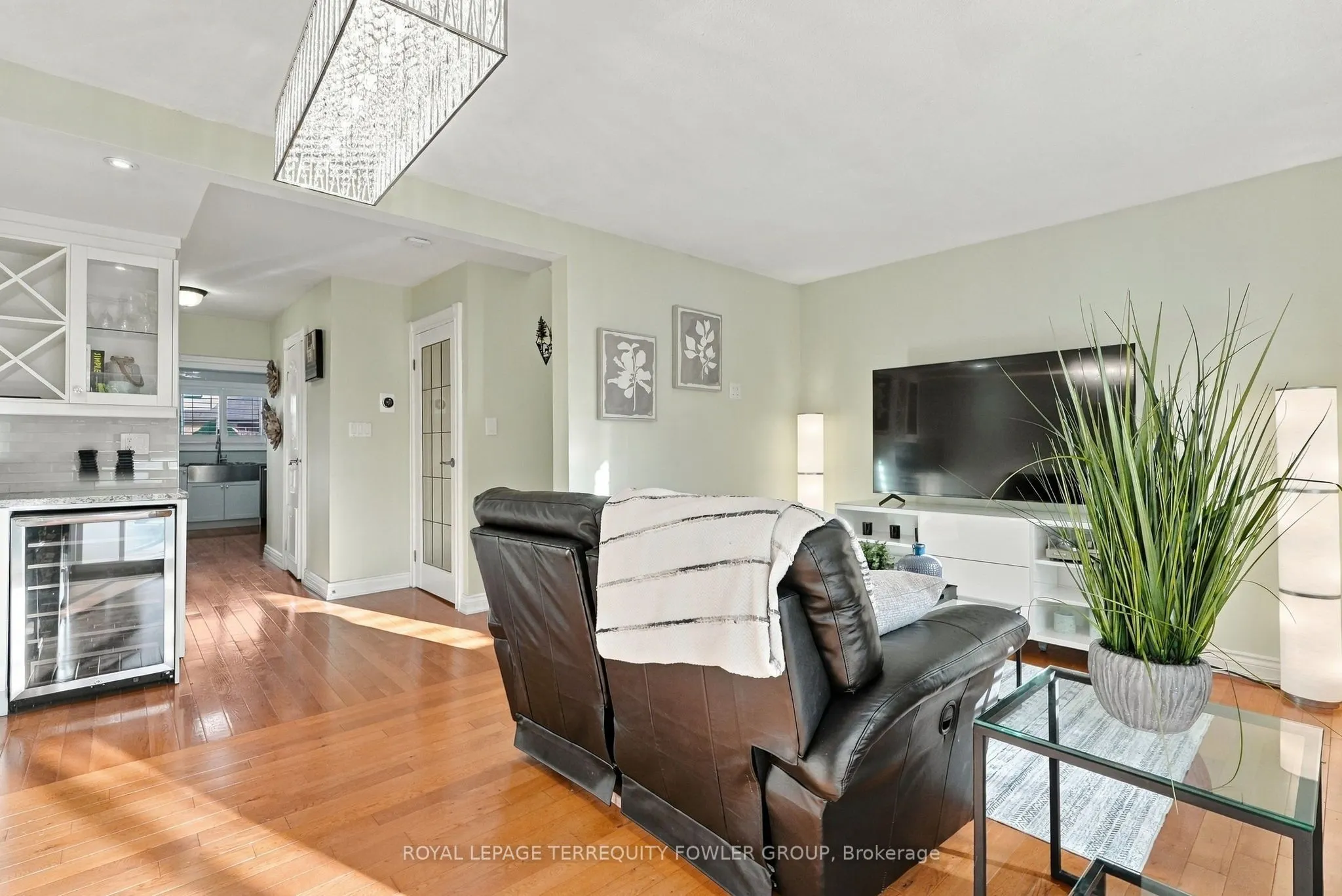 54 ANDREA Road