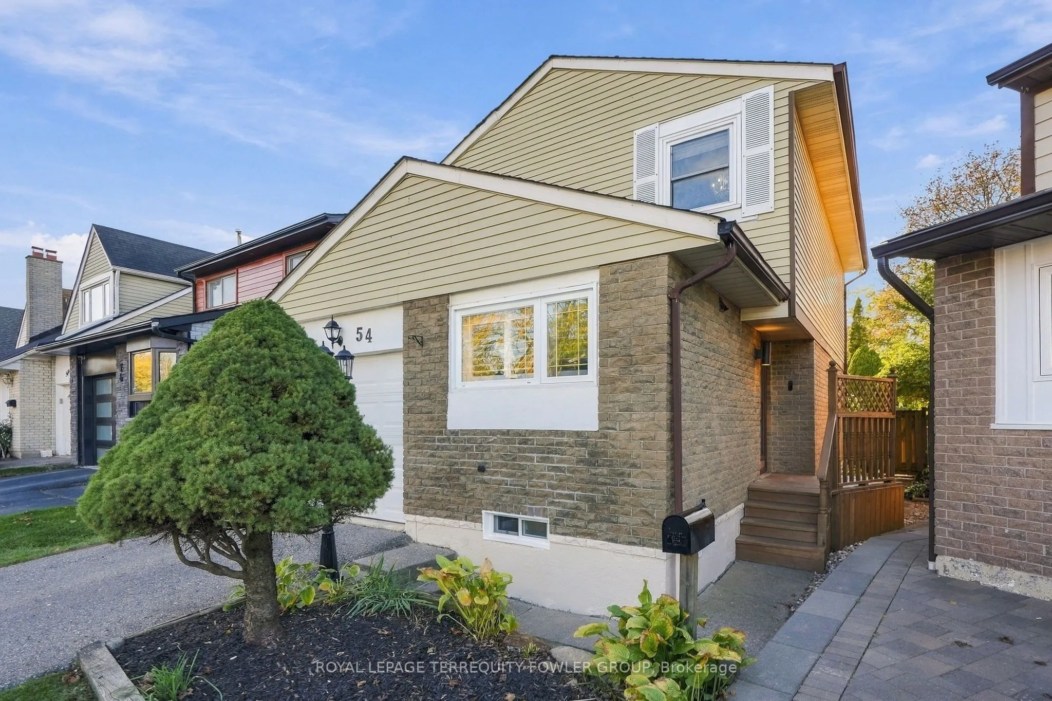 54 ANDREA Road