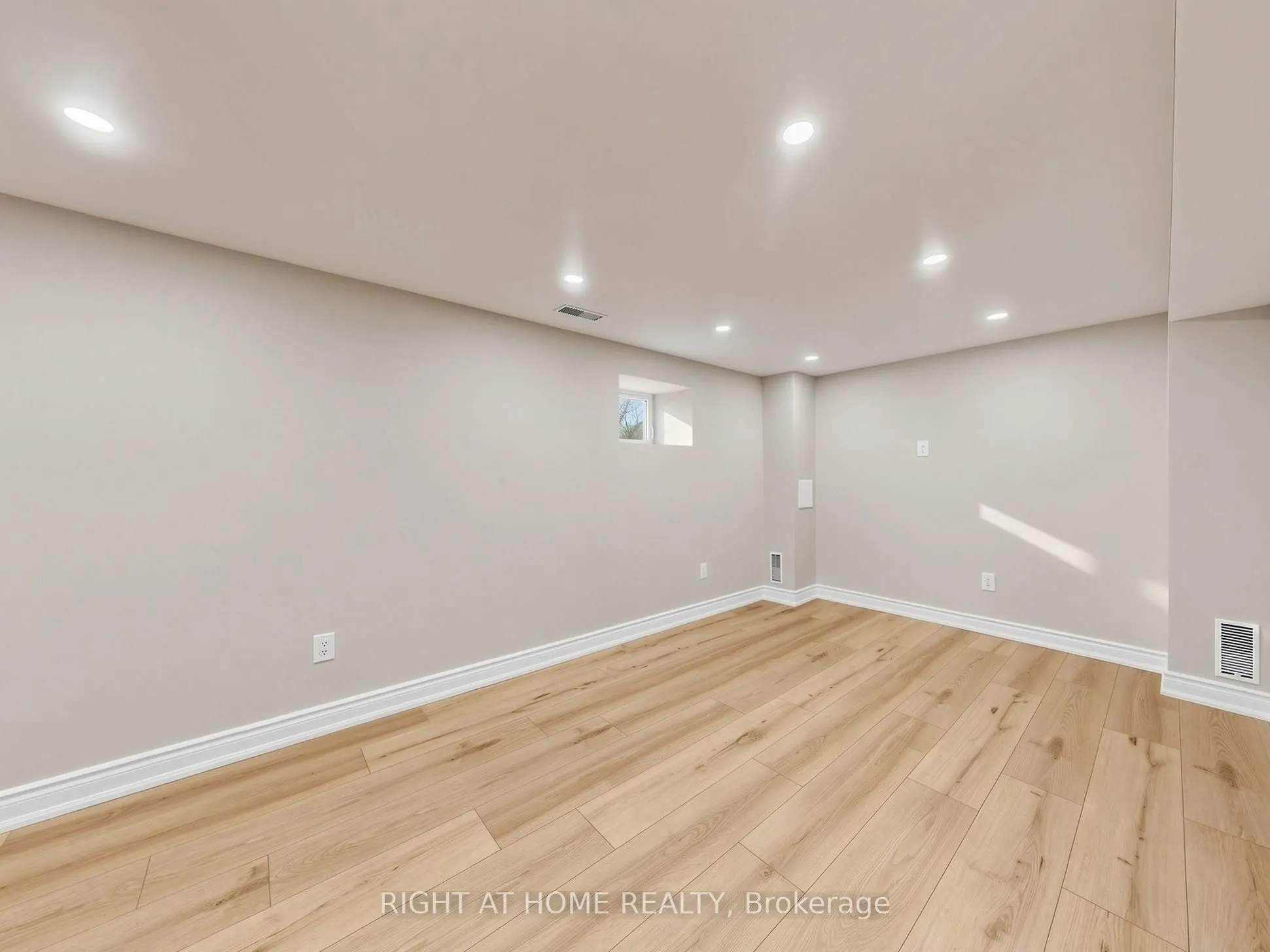 97 Park Road N