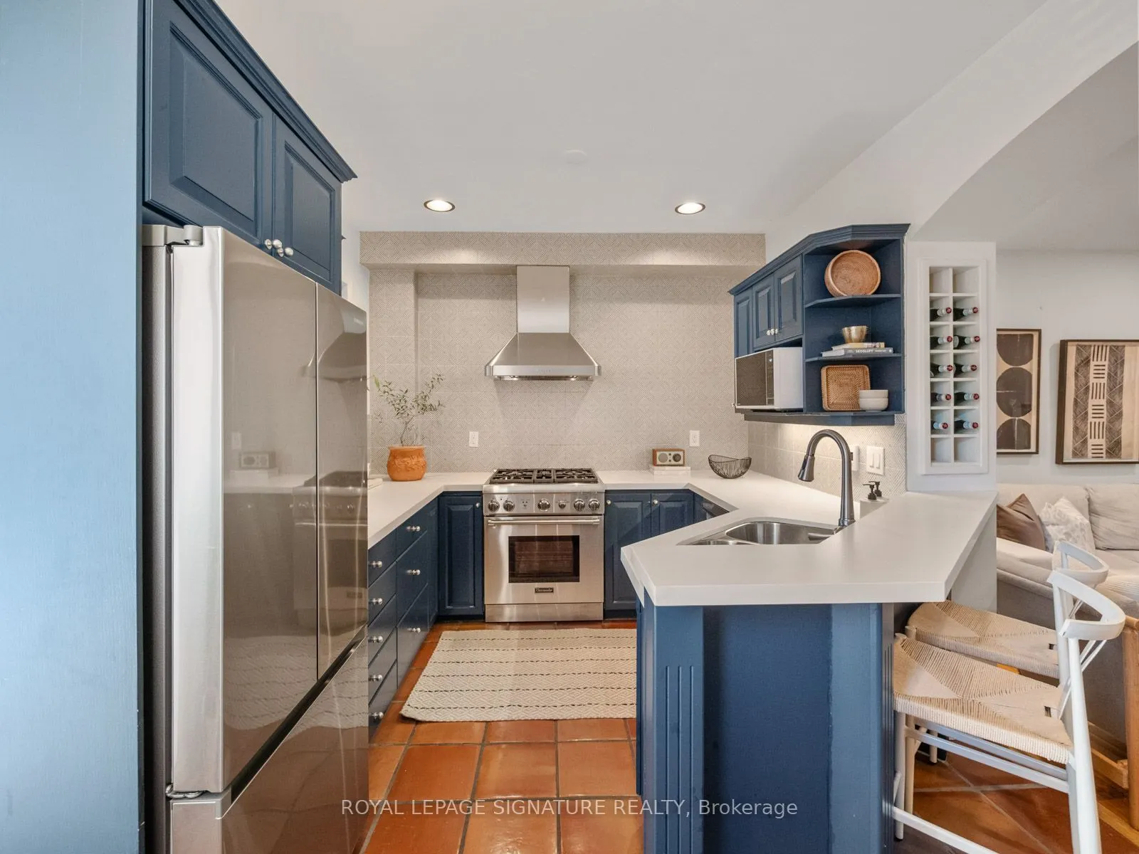 4 Orchard Park Boulevard