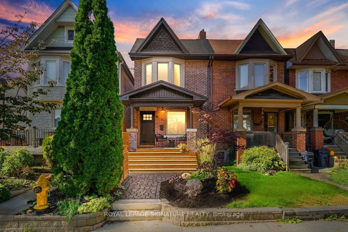 4 Orchard Park Boulevard