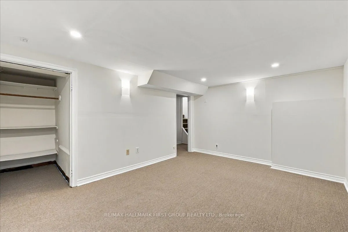 867 Chapleau Drive