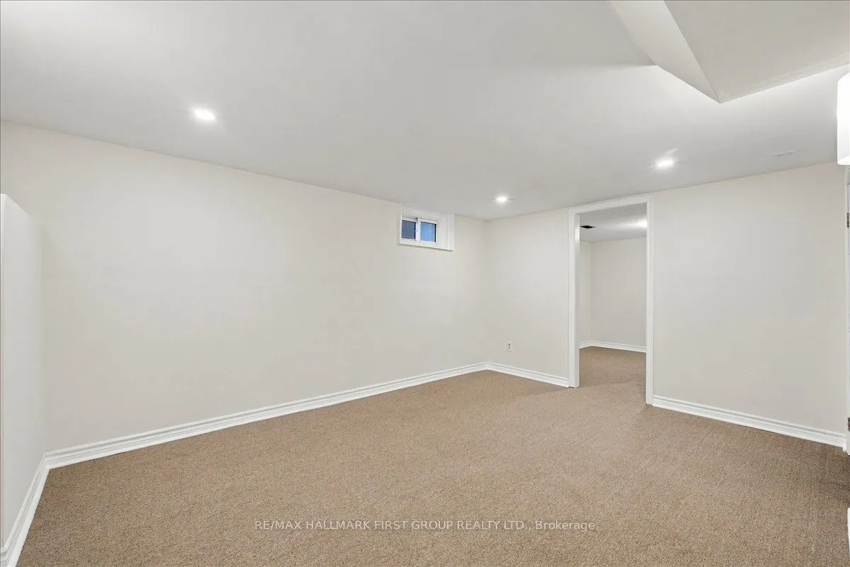 867 Chapleau Drive