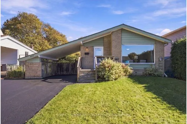 867 Chapleau Drive