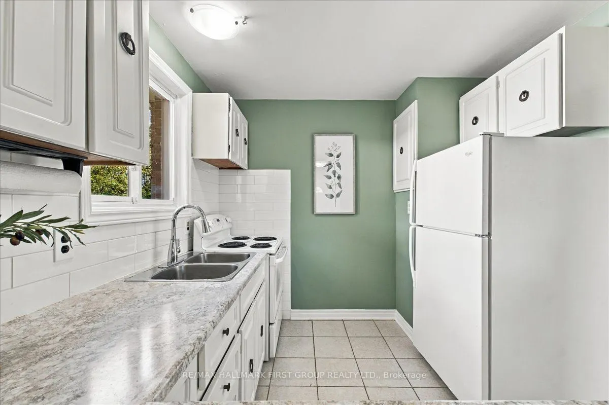 867 Chapleau Drive