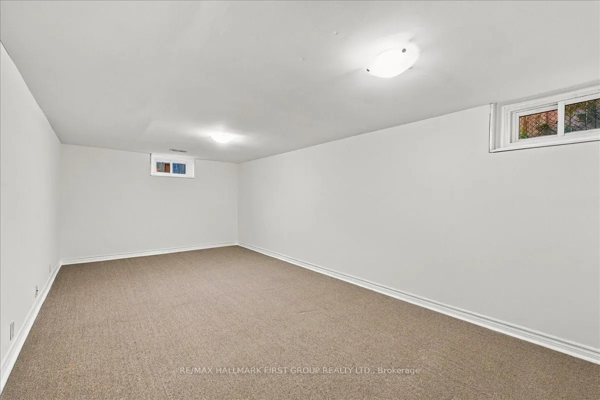 867 Chapleau Drive