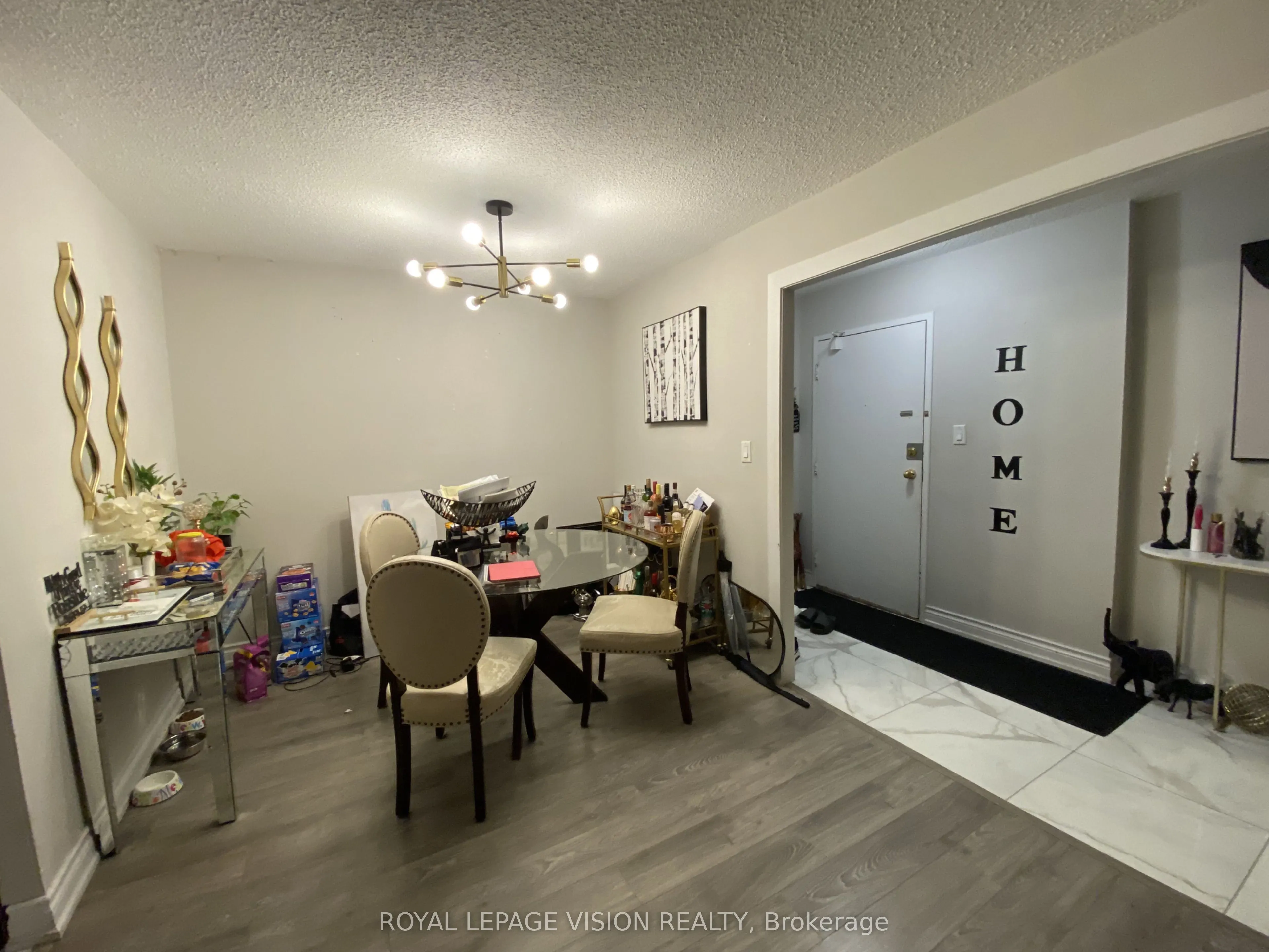 100 Wingarden Court #606