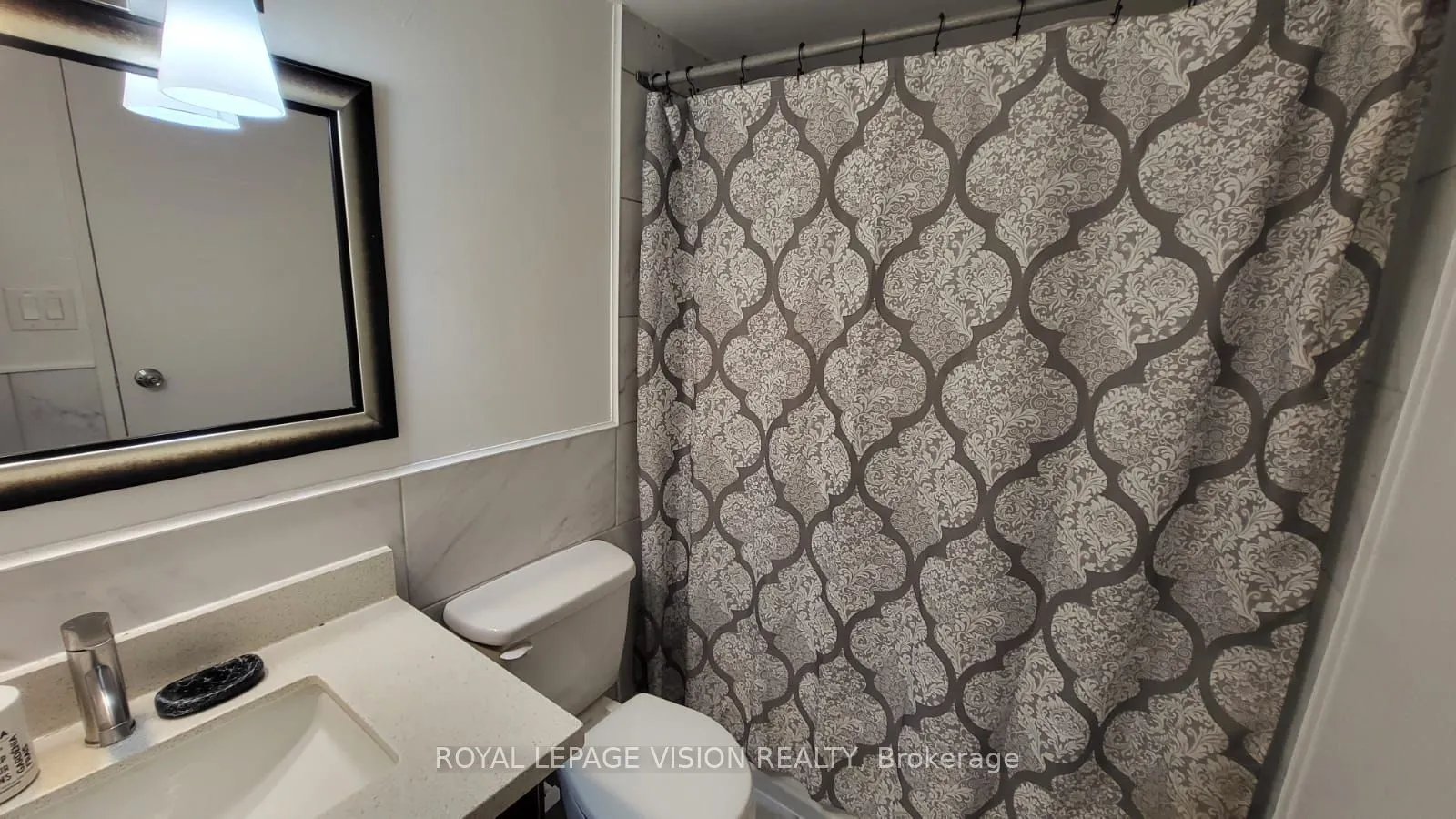 100 Wingarden Court #606