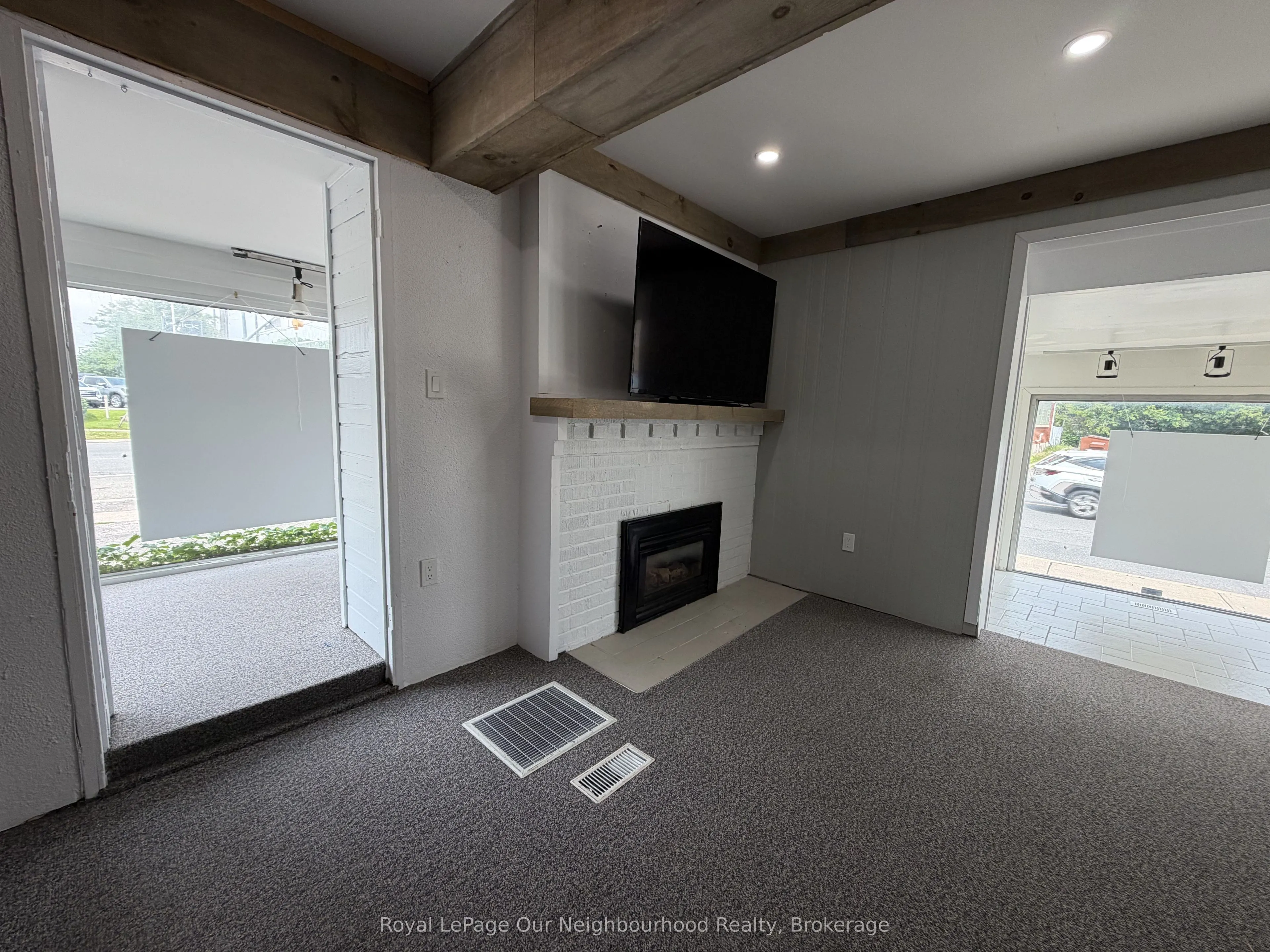 26 Ritson Road N